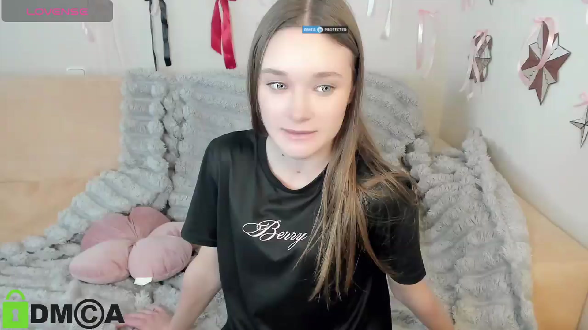 Gallery image thumbnail from GelaAngel's myfreecams stream on, 08/10/2026, 16:01 image 9 of 20