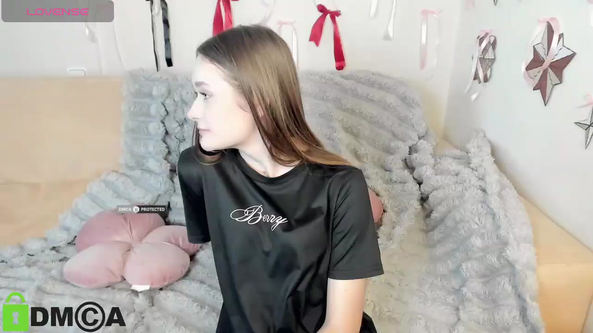 Gallery image thumbnail from GelaAngel's myfreecams stream on, 08/10/2026, 16:01 image 13 of 20