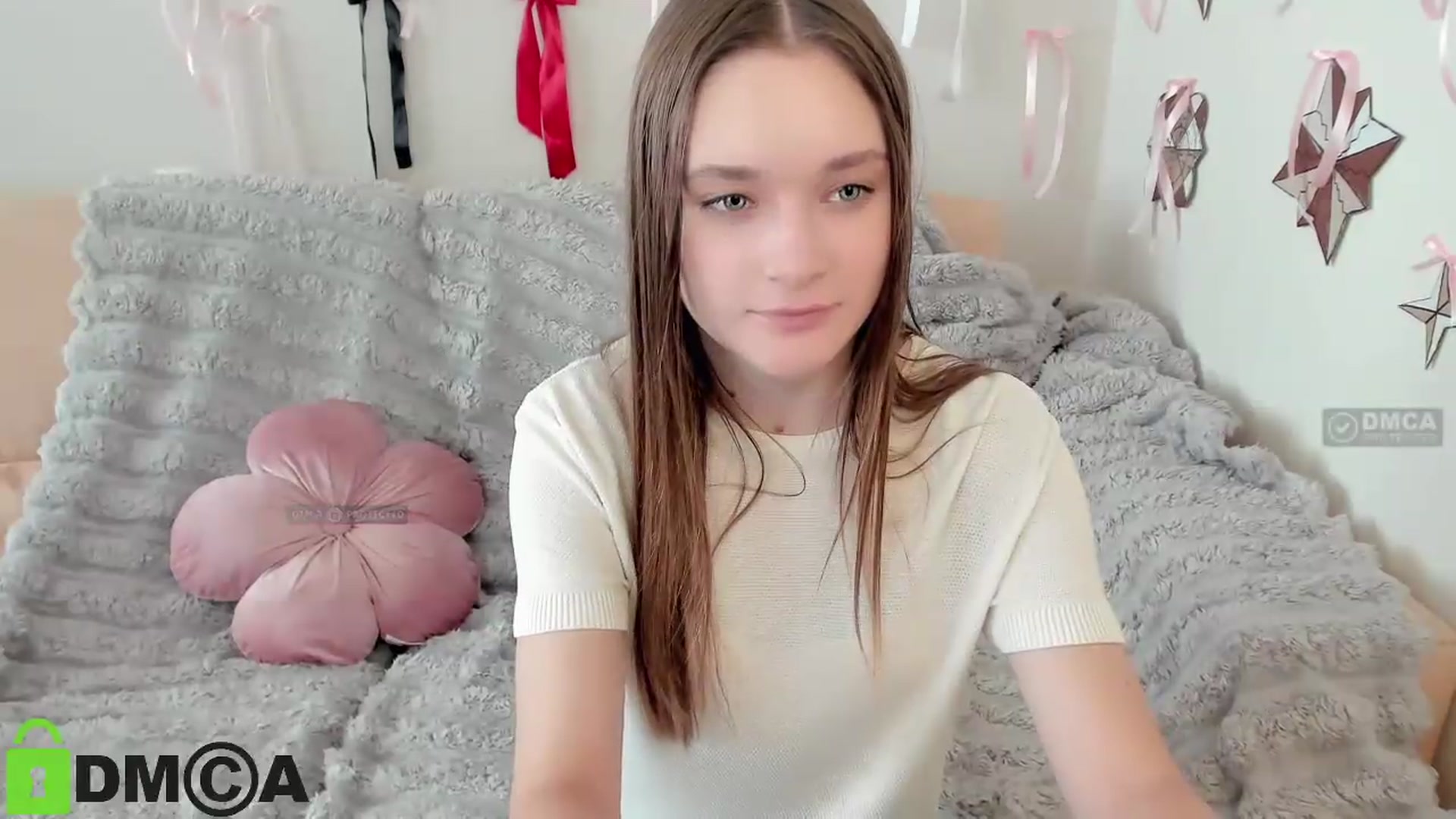 Gallery image thumbnail from GelaAngel's myfreecams stream on, 08/13/2026, 14:20 image 17 of 20