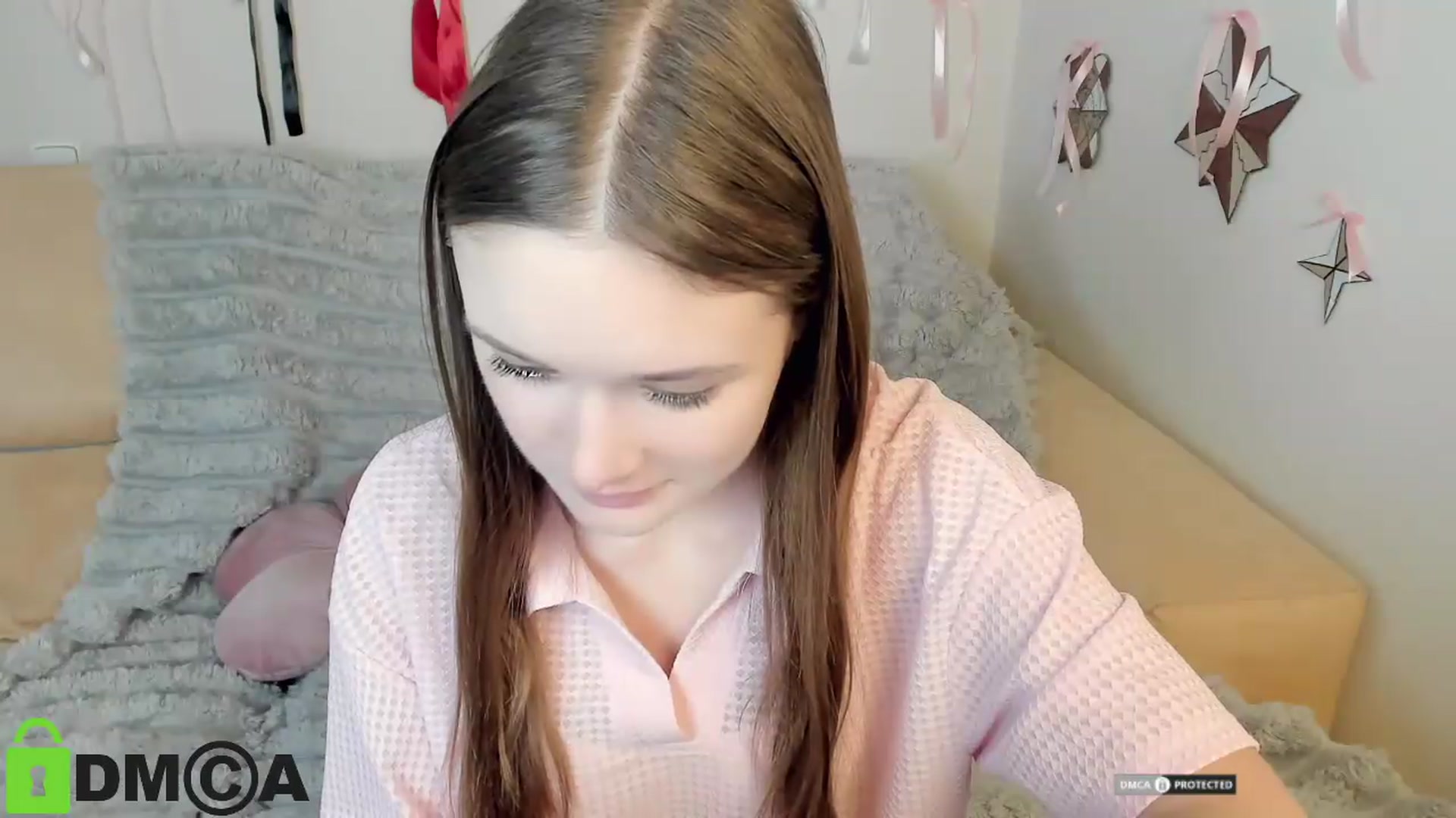 Gallery image thumbnail from GelaAngel's myfreecams stream on, 08/17/2026, 15:03 image 17 of 20