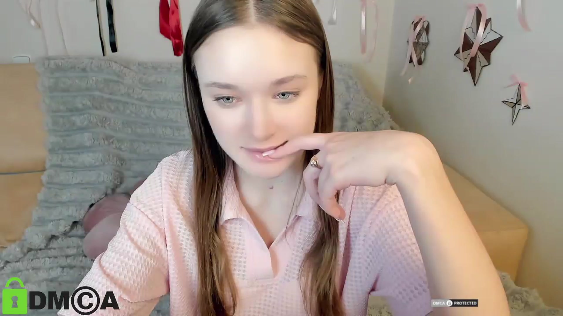Gallery image thumbnail from GelaAngel's myfreecams stream on, 08/17/2026, 15:03 image 12 of 20