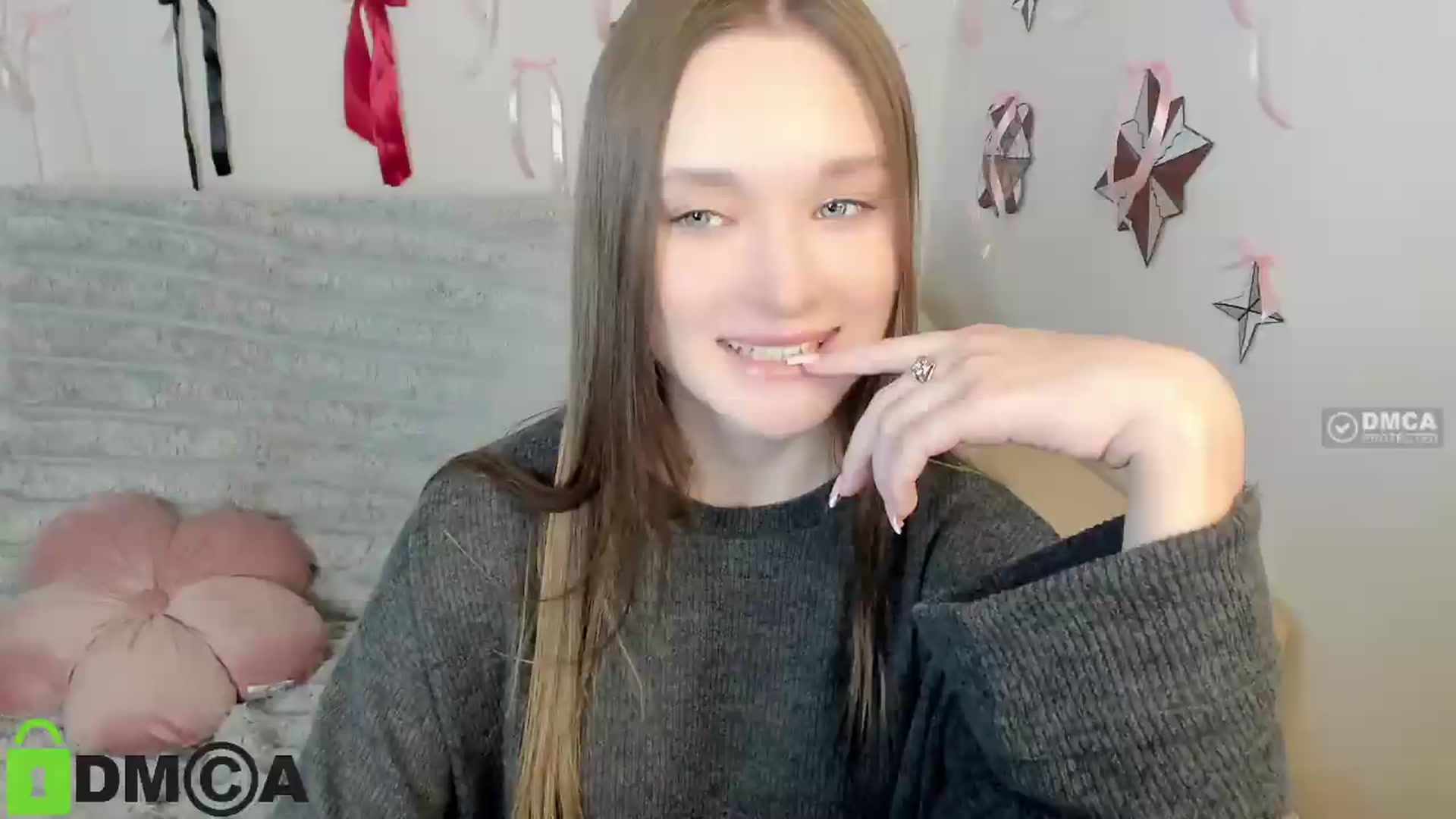 Gallery image thumbnail from GelaAngel's myfreecams stream on, 08/18/2026, 15:04 image 15 of 20