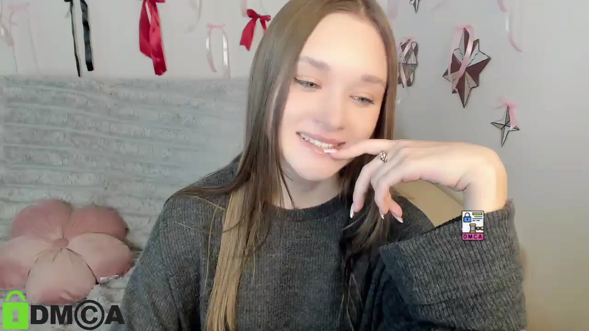 Gallery image thumbnail from GelaAngel's myfreecams stream on, 08/18/2026, 15:04 image 17 of 20