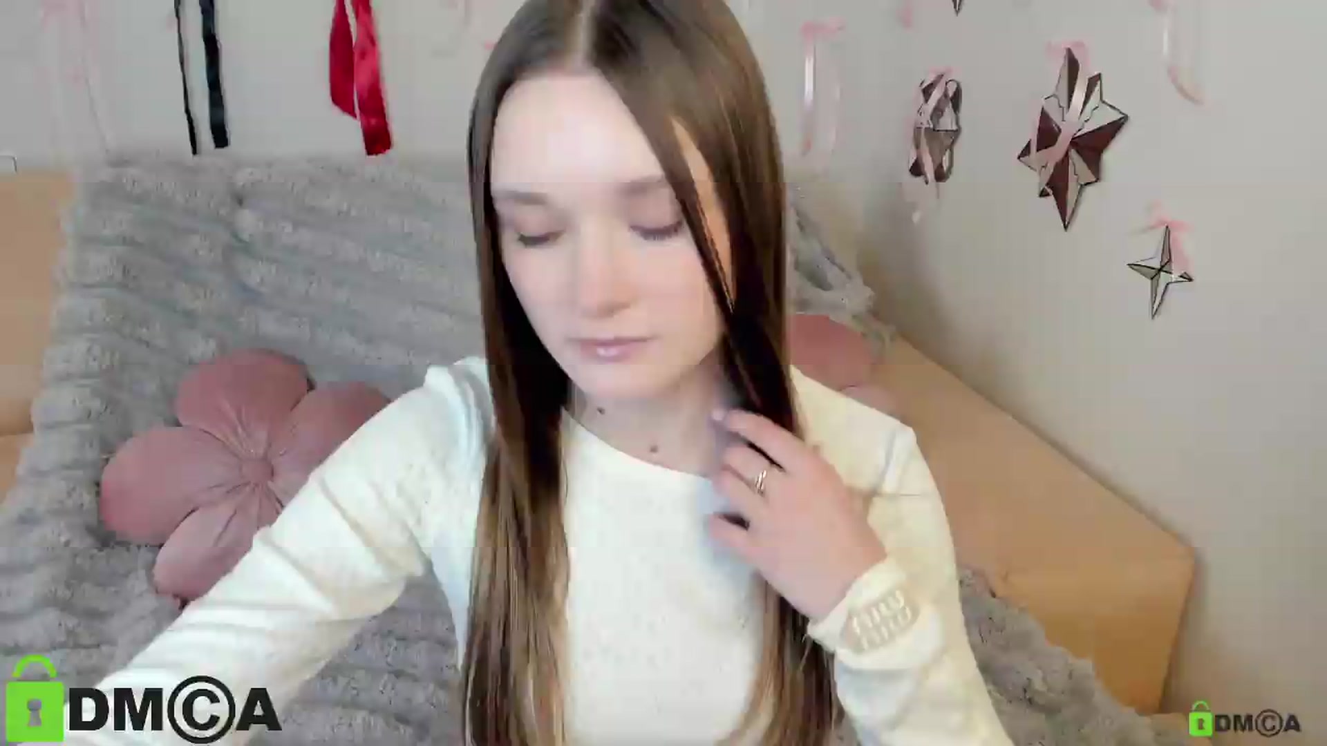 Gallery image thumbnail from GelaAngel's myfreecams stream on, 08/24/2026, 16:45 image 16 of 20