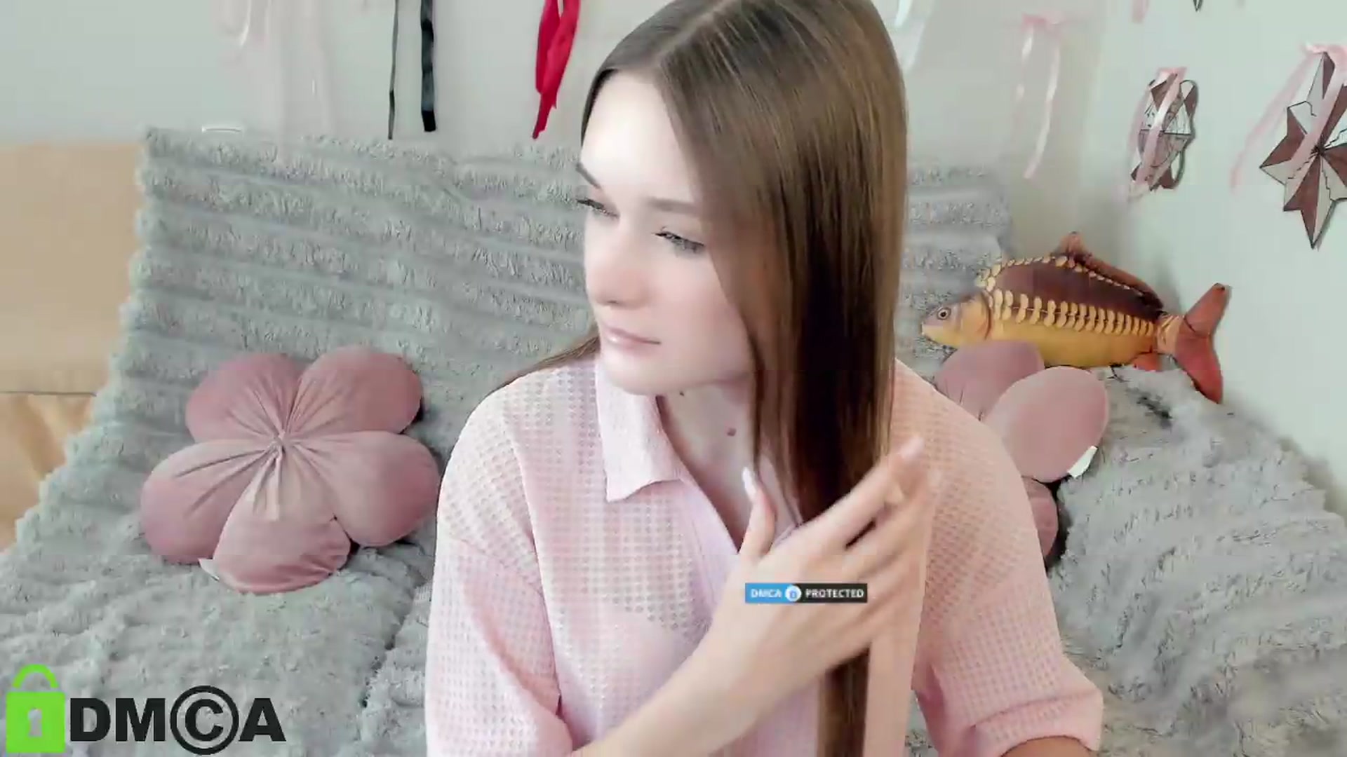 Gallery image thumbnail from GelaAngel's myfreecams stream on, 09/09/2026, 15:24 image 17 of 20