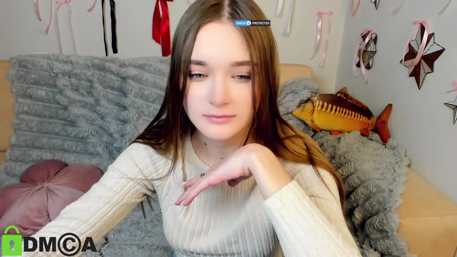 Gallery image thumbnail from GelaAngel's myfreecams stream on, 09/13/2026, 17:34 image 13 of 20