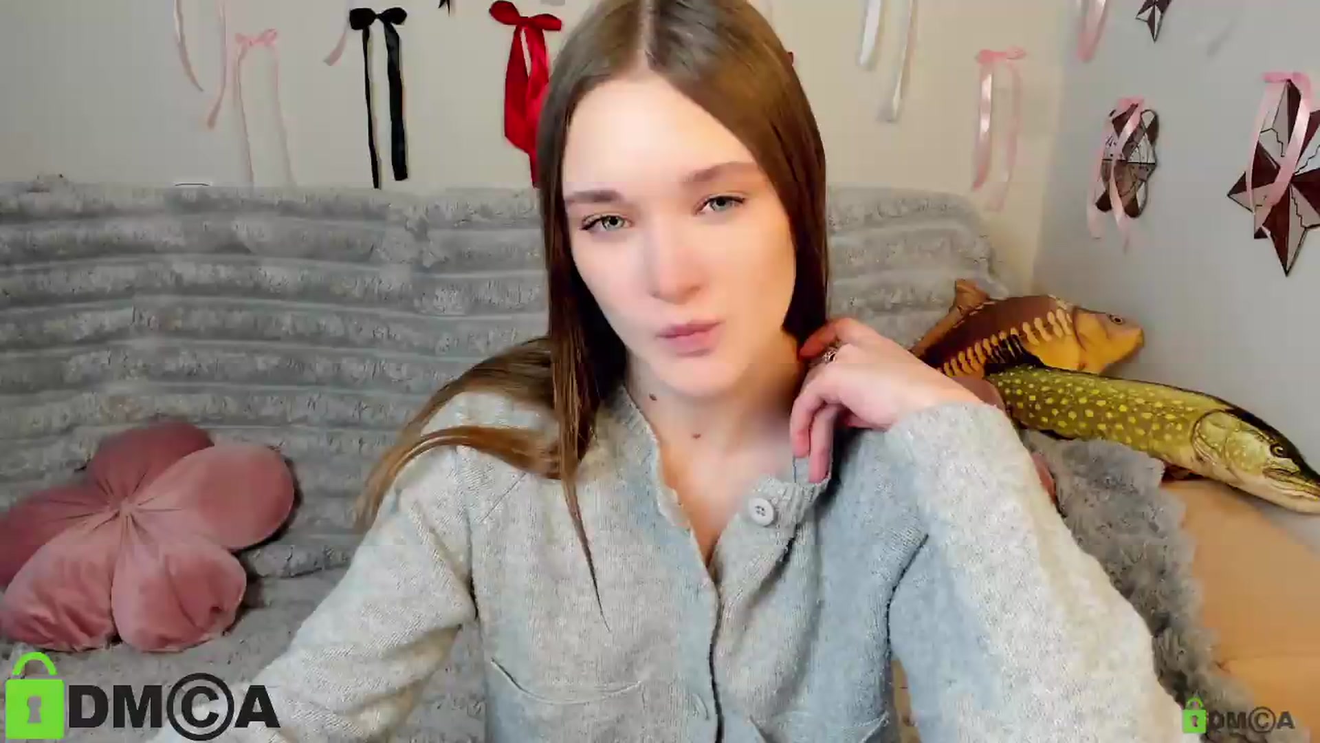 Gallery image thumbnail from GelaAngel's myfreecams stream on, 09/18/2026, 13:10 image 13 of 20
