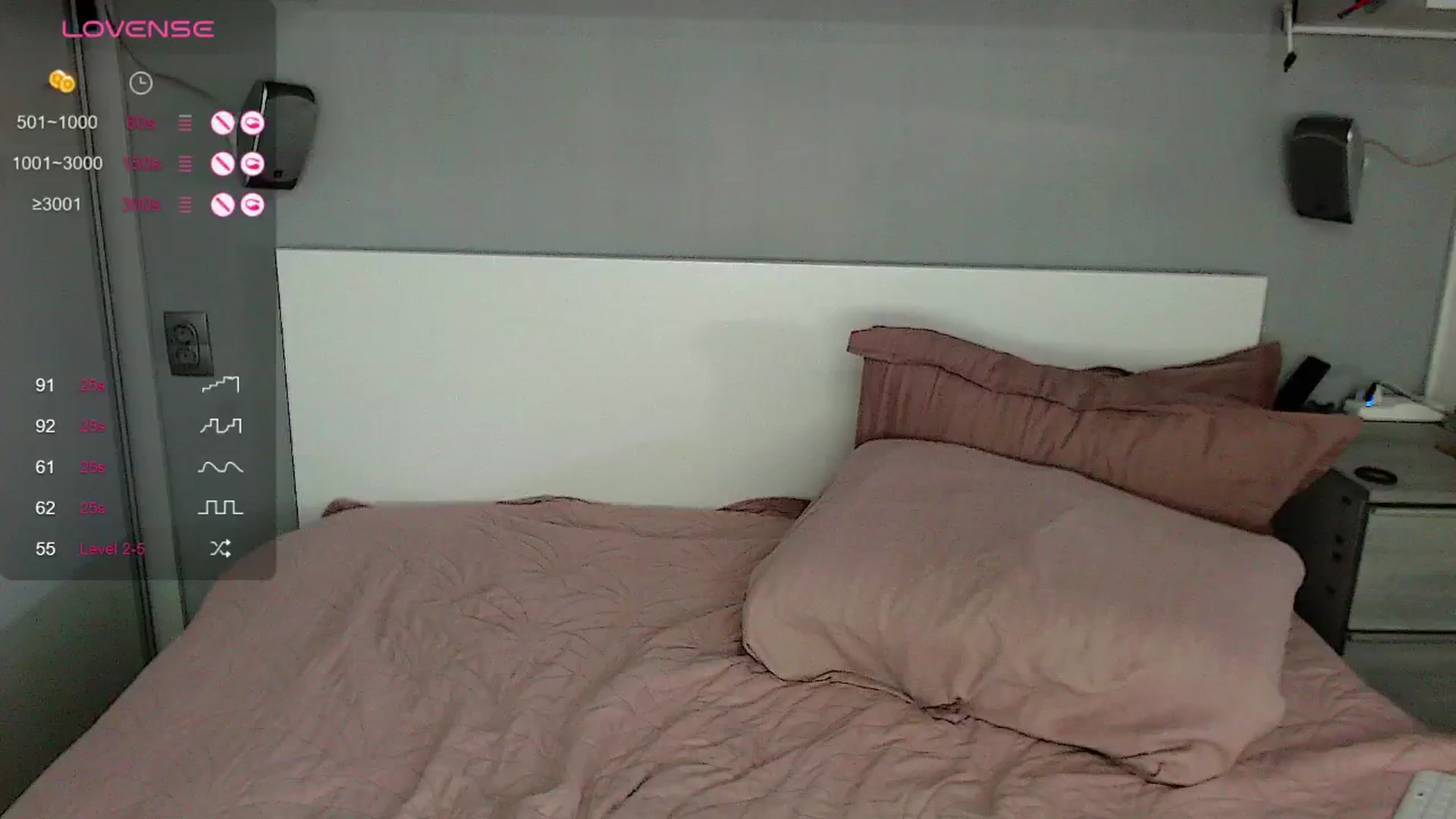 Gallery image thumbnail from GemLuva's myfreecams stream on, 10/31/2024, 13:15 image 13 of 20