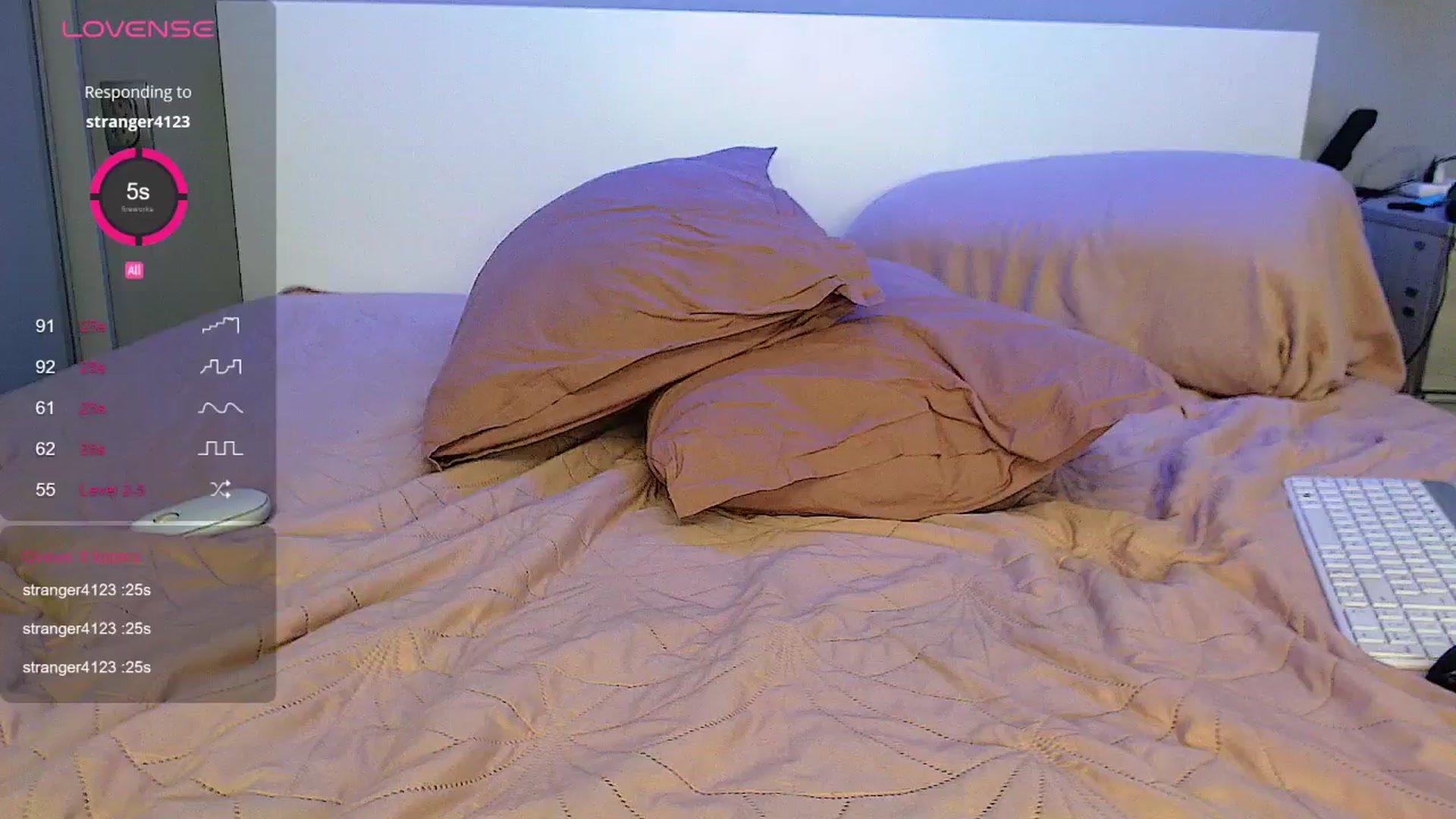 Gallery image thumbnail from GemLuva's myfreecams stream on, 04/27/2025, 13:09 image 16 of 20