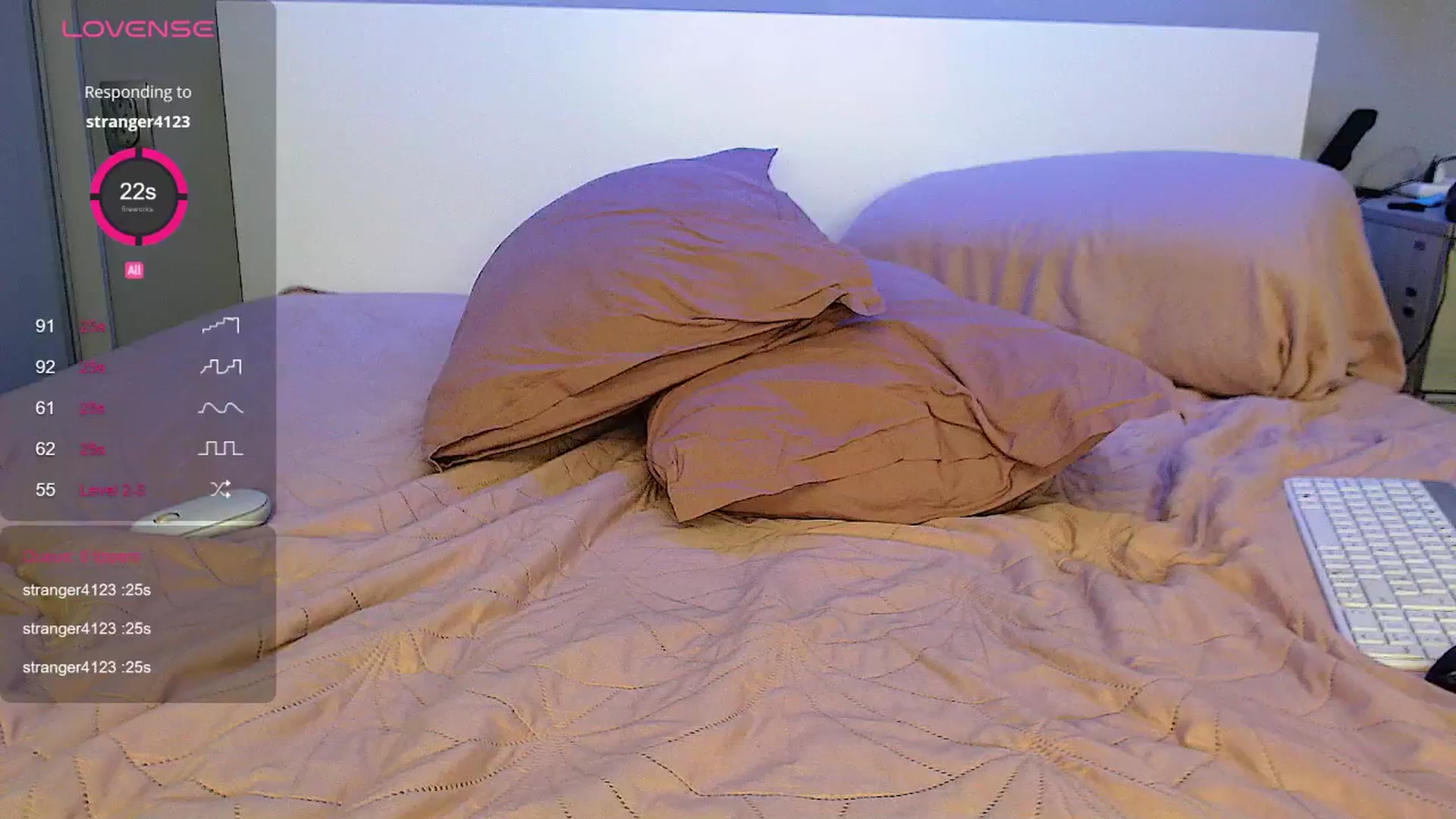 Gallery image thumbnail from GemLuva's myfreecams stream on, 04/27/2025, 13:09 image 15 of 20
