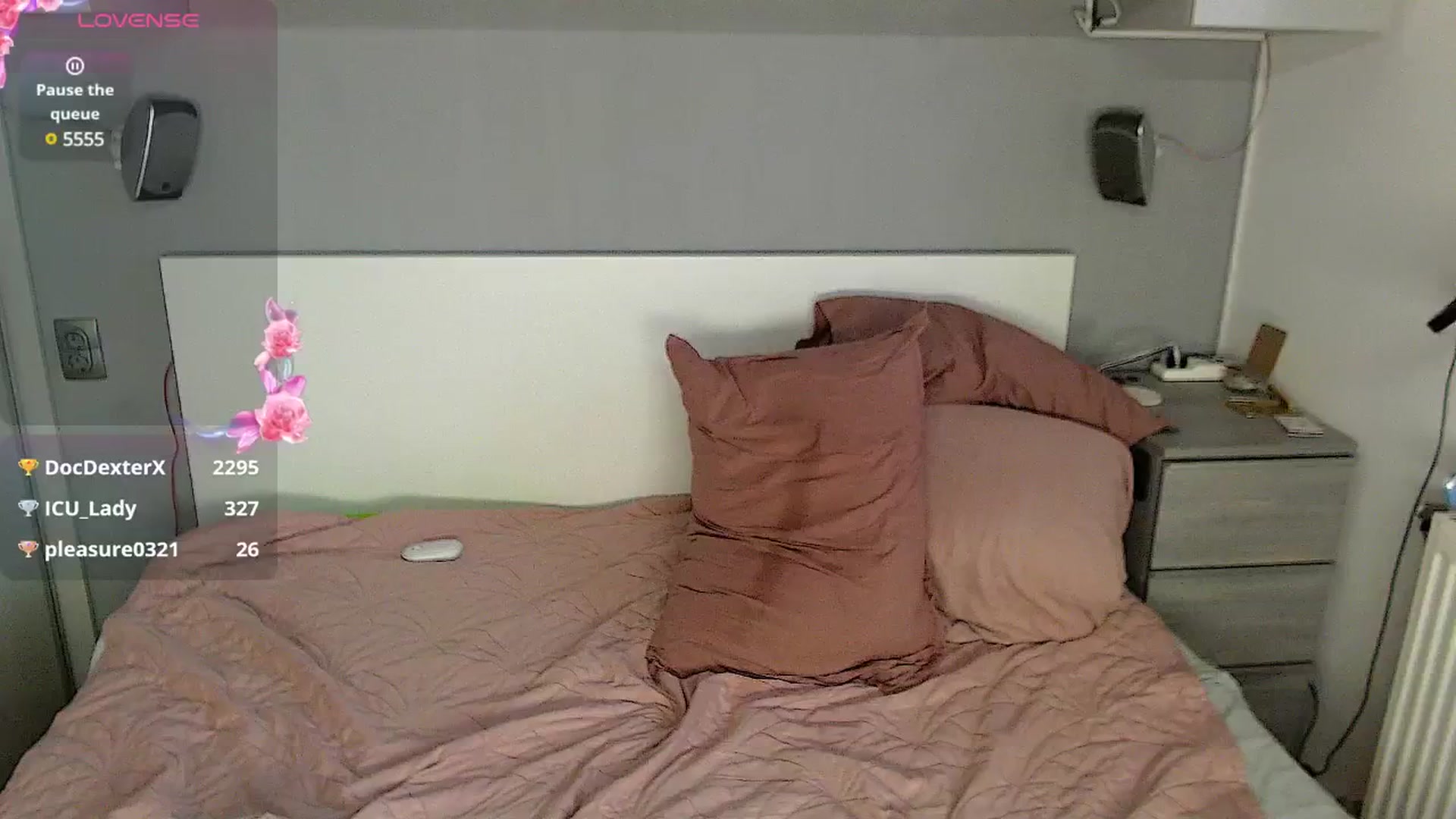 Gallery image thumbnail from GemLuva's myfreecams stream on, 07/08/2025, 11:01 image 19 of 20