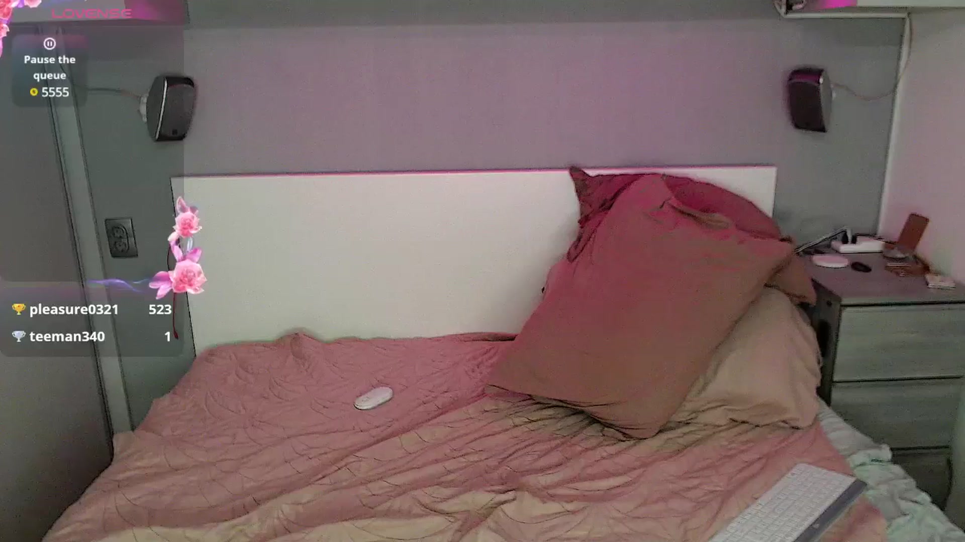 Gallery image thumbnail from GemLuva's myfreecams stream on, 07/10/2025, 12:06 image 9 of 20