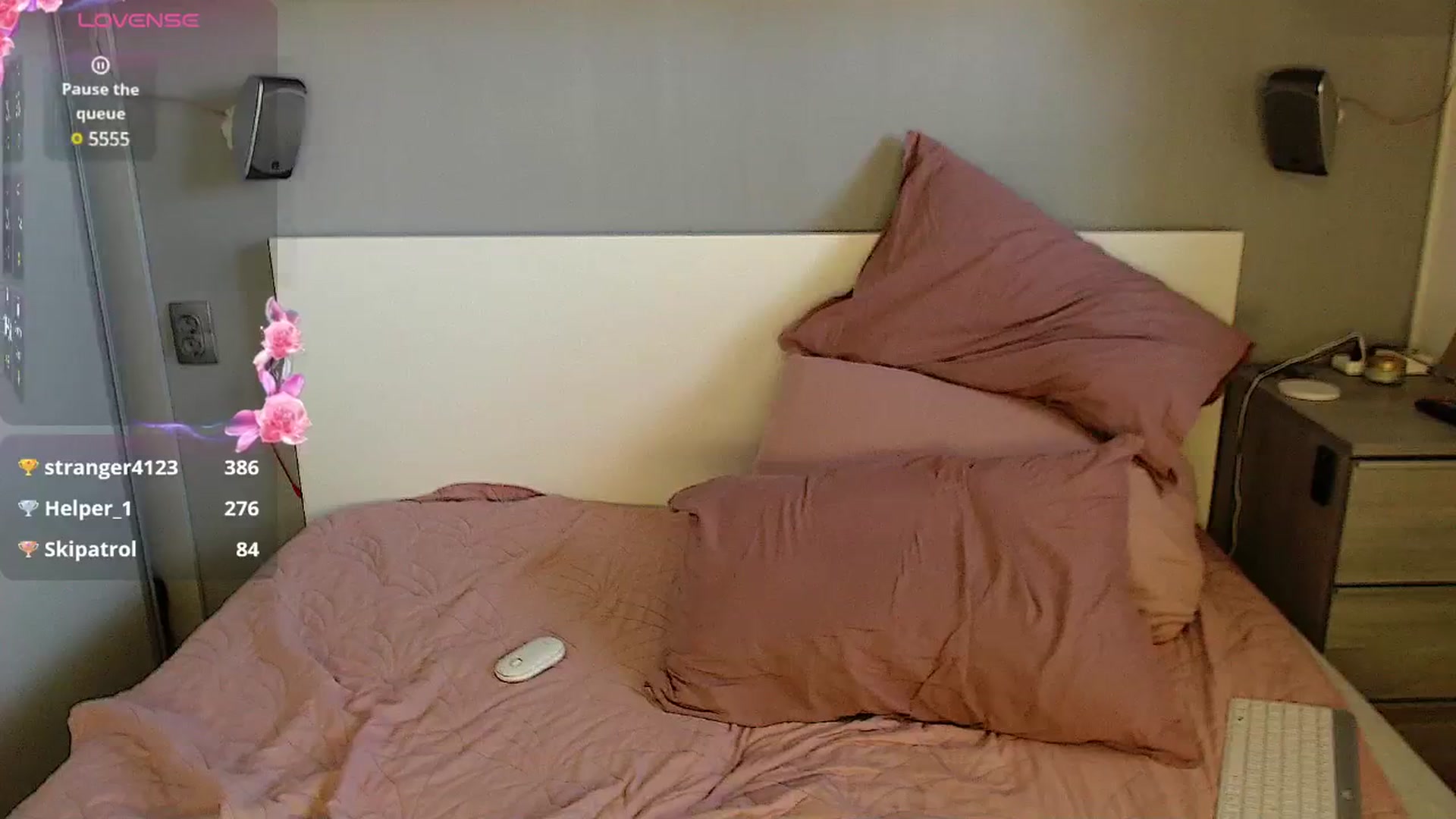 Gallery image thumbnail from GemLuva's myfreecams stream on, 08/05/2025, 12:45 image 14 of 20