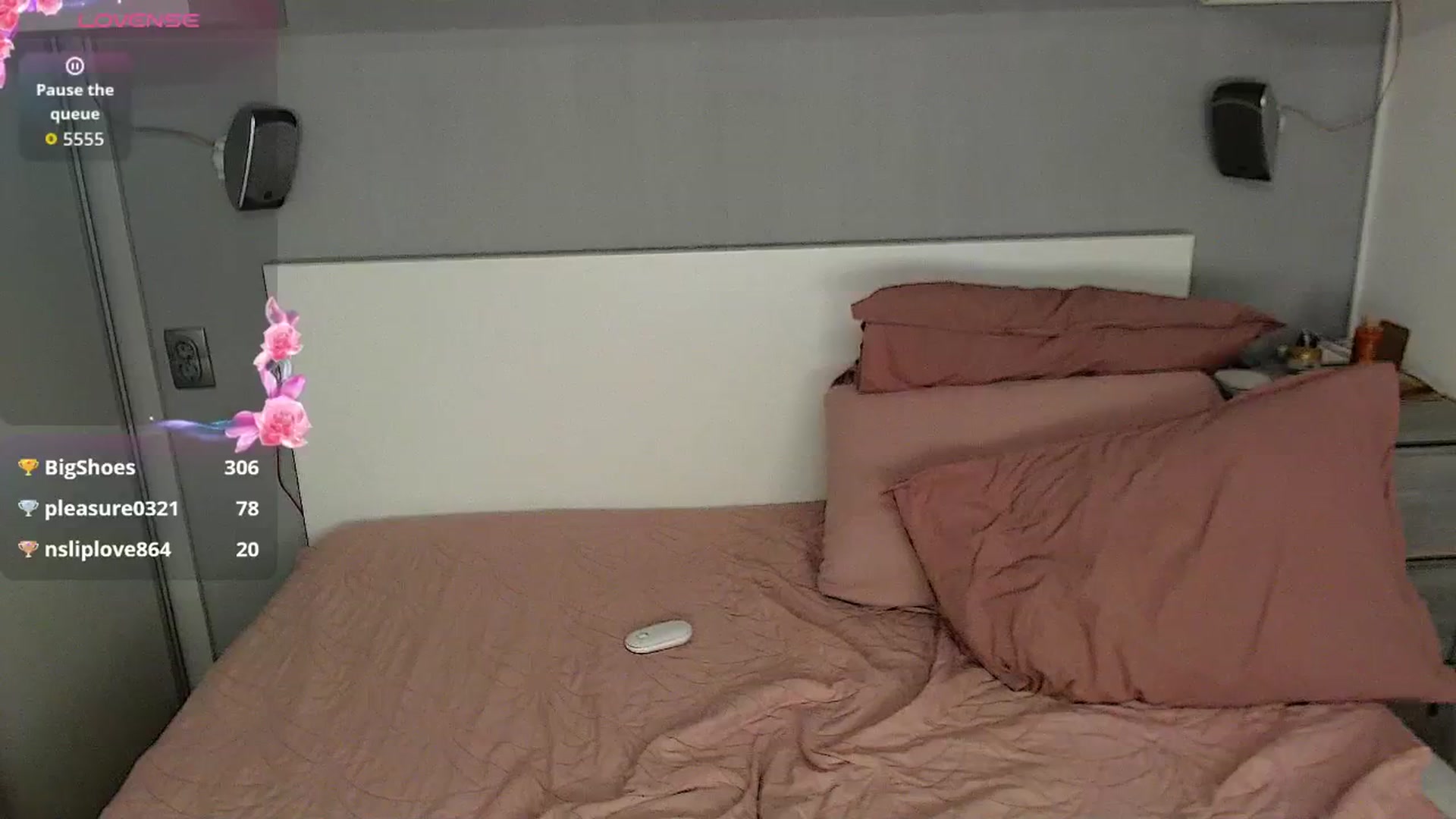 Gallery image thumbnail from GemLuva's myfreecams stream on, 08/26/2025, 10:31 image 14 of 20