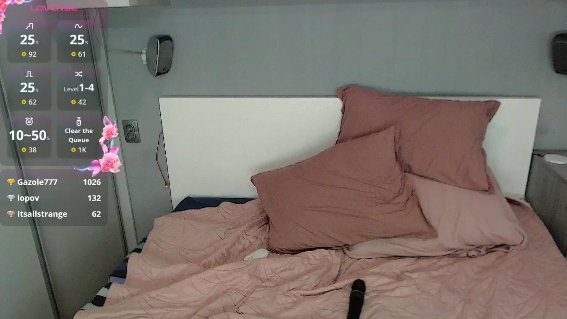 Gallery image thumbnail from GemLuva's myfreecams stream on, 12/16/2025, 13:38 image 16 of 20