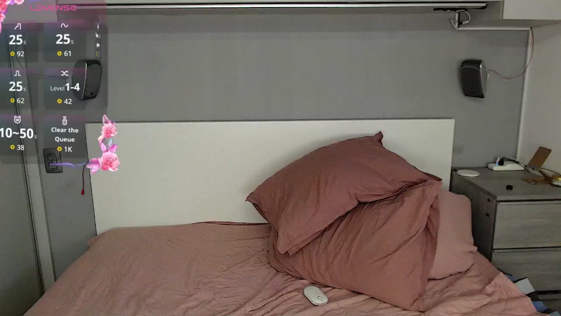 Gallery image thumbnail from GemLuva's myfreecams stream on, 12/21/2025, 13:12 image 15 of 20