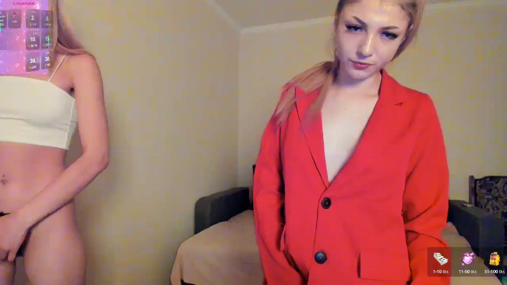 Gallery image thumbnail from Gemelli_'s myfreecams stream on, 07/04/2025, 18:42 image 13 of 20