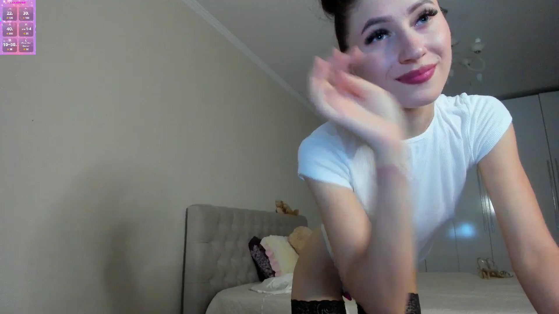 Gallery image thumbnail from Gemelli_'s myfreecams stream on, 07/24/2025, 20:23 image 16 of 20