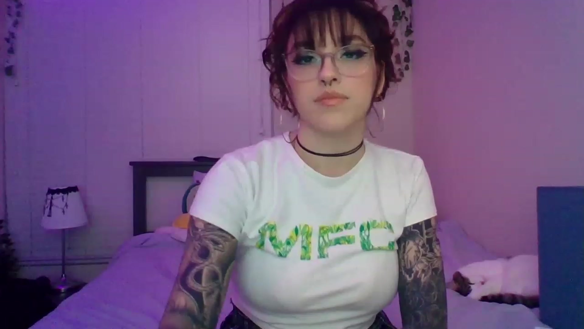 Gallery image thumbnail from GeminiJade69's myfreecams stream on, 05/17/2023, 07:50 image 4 of 20