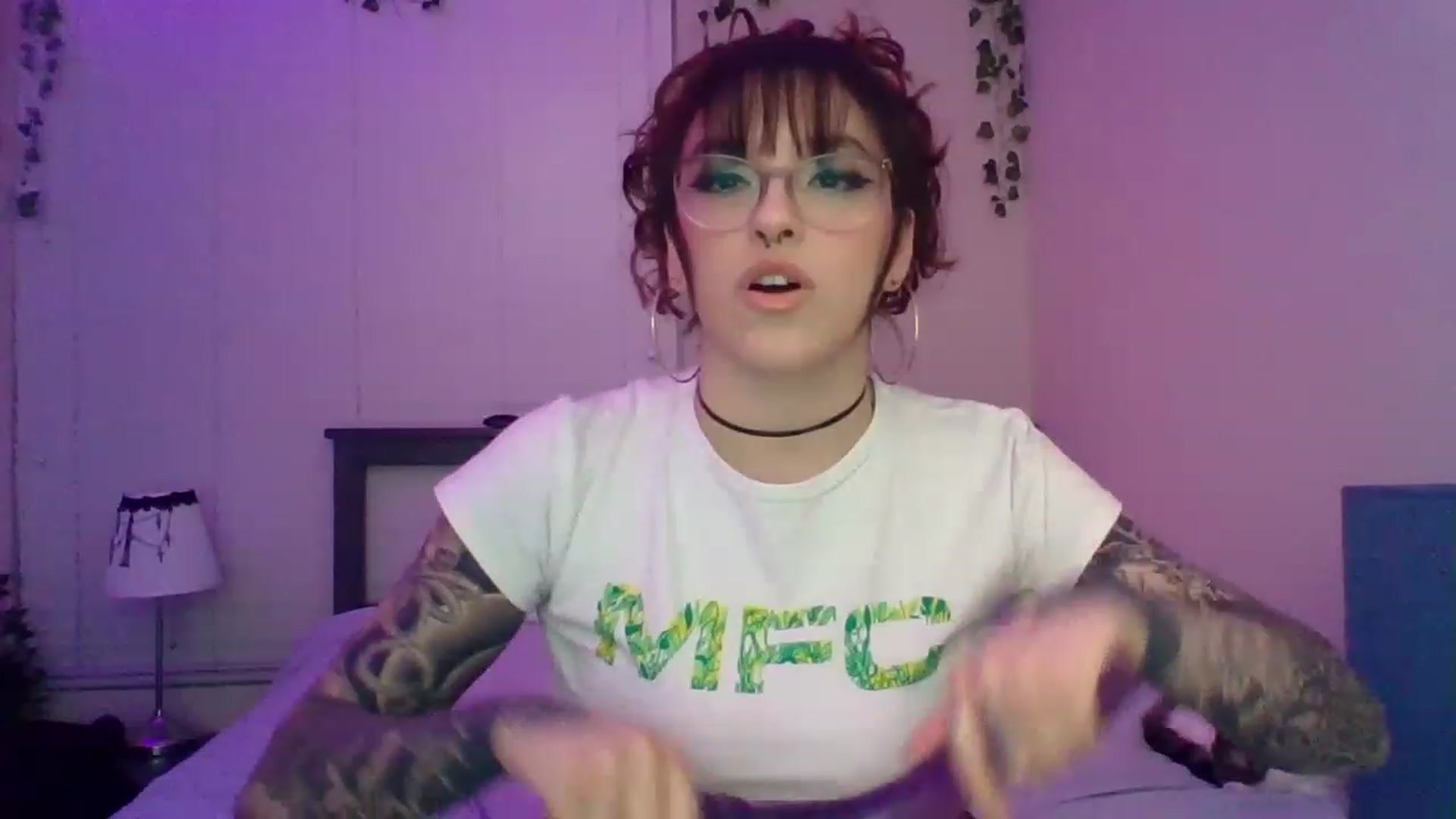 Gallery image thumbnail from GeminiJade69's myfreecams stream on, 05/17/2023, 07:50 image 12 of 20
