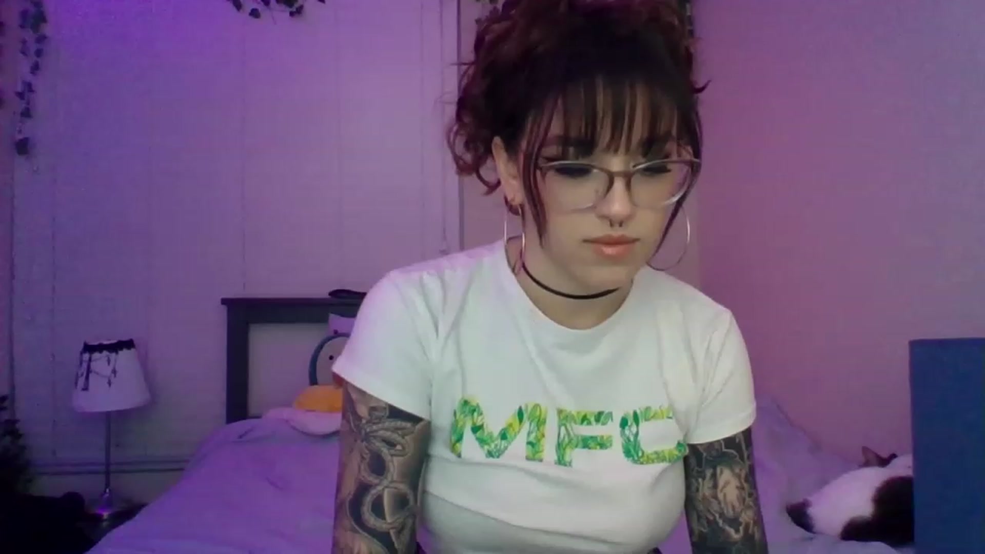 Gallery image thumbnail from GeminiJade69's myfreecams stream on, 05/17/2023, 07:50 image 1 of 20