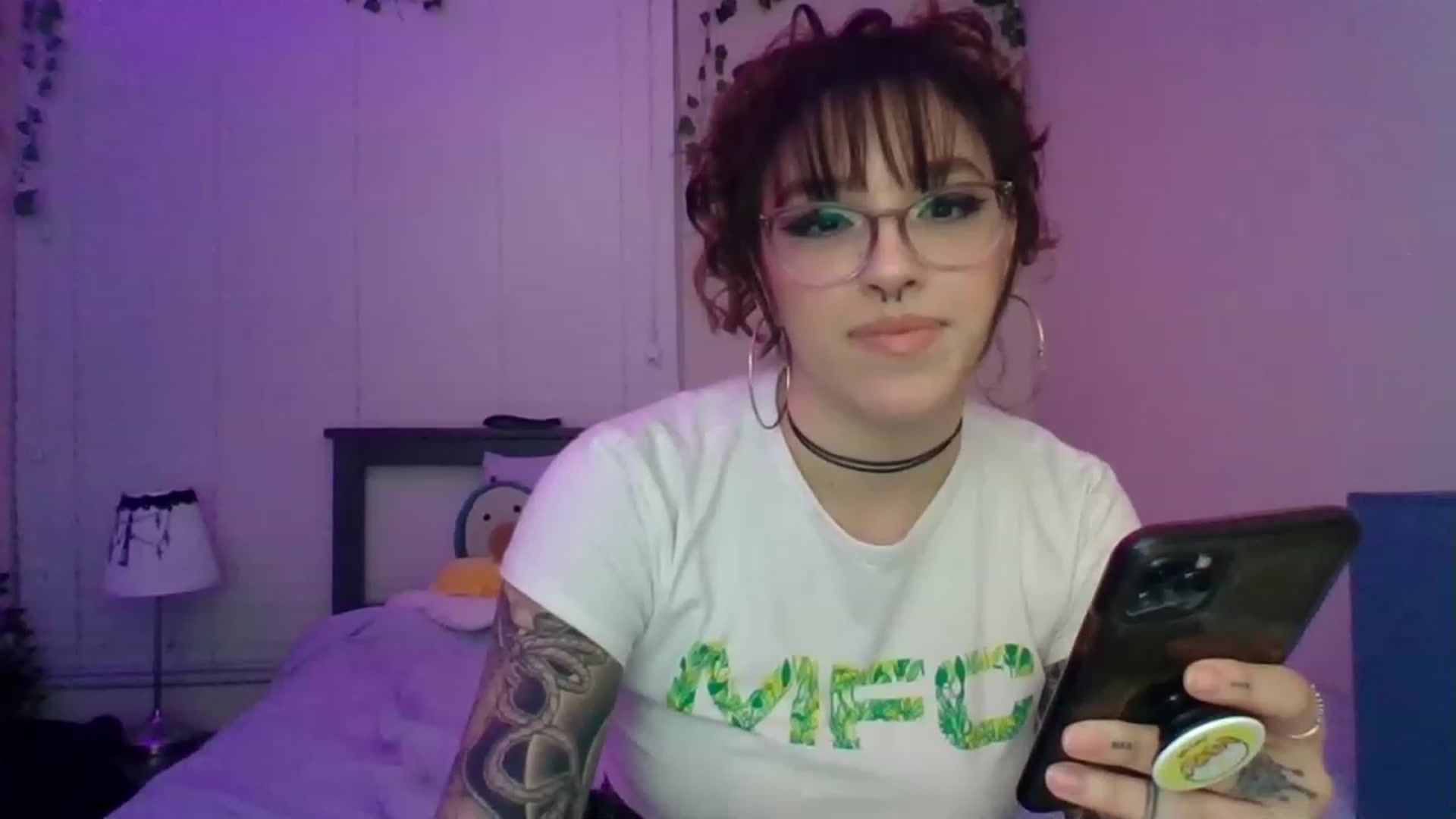 Gallery image thumbnail from GeminiJade69's myfreecams stream on, 05/17/2023, 07:50 image 14 of 20