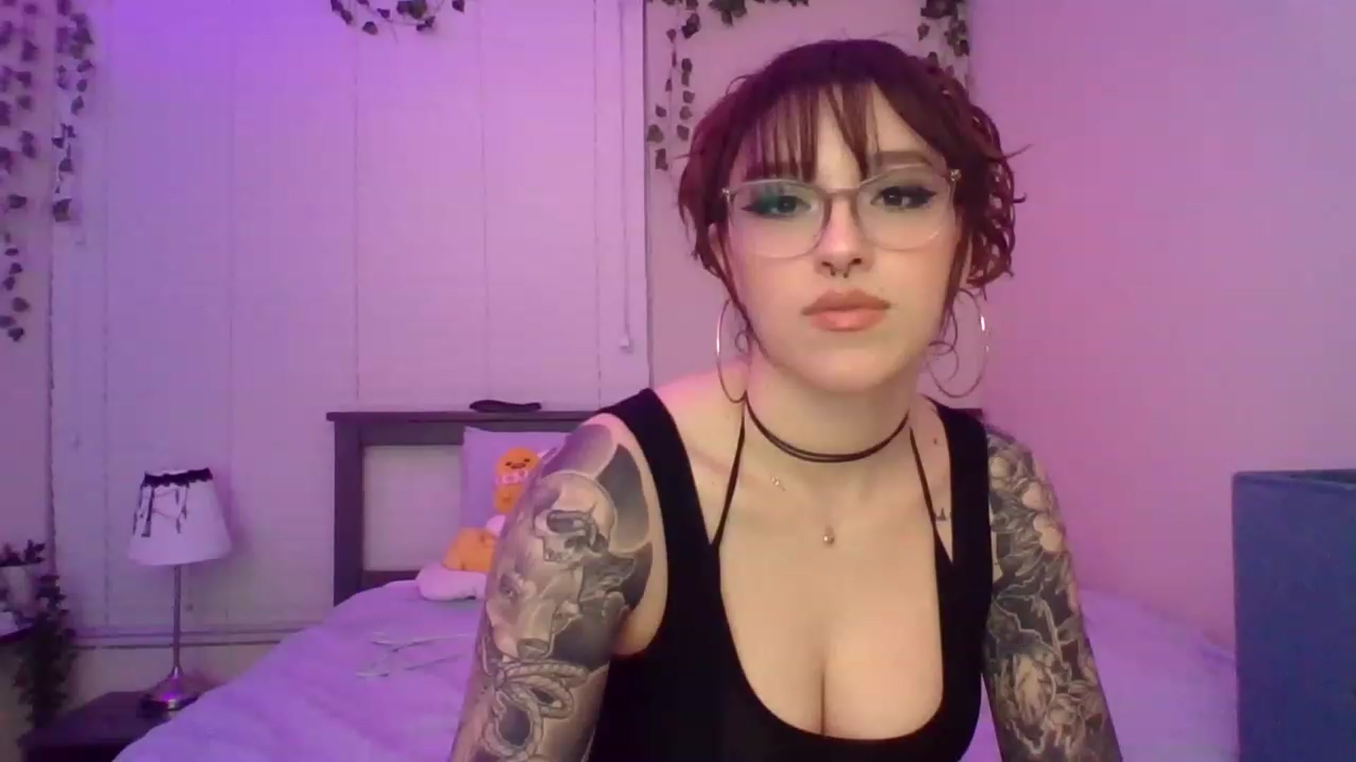 Gallery image thumbnail from GeminiJade69's myfreecams stream on, 05/19/2023, 08:03 image 2 of 20