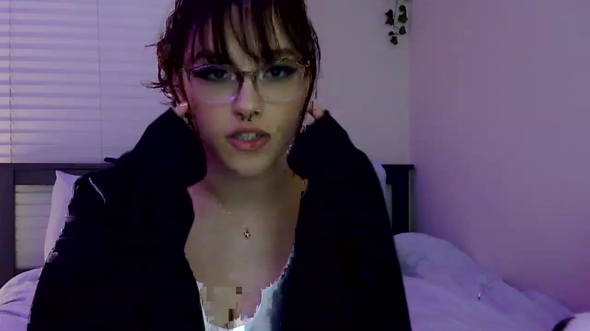 Gallery image thumbnail from GeminiJade69's myfreecams stream on, 05/31/2023, 05:26 image 13 of 20