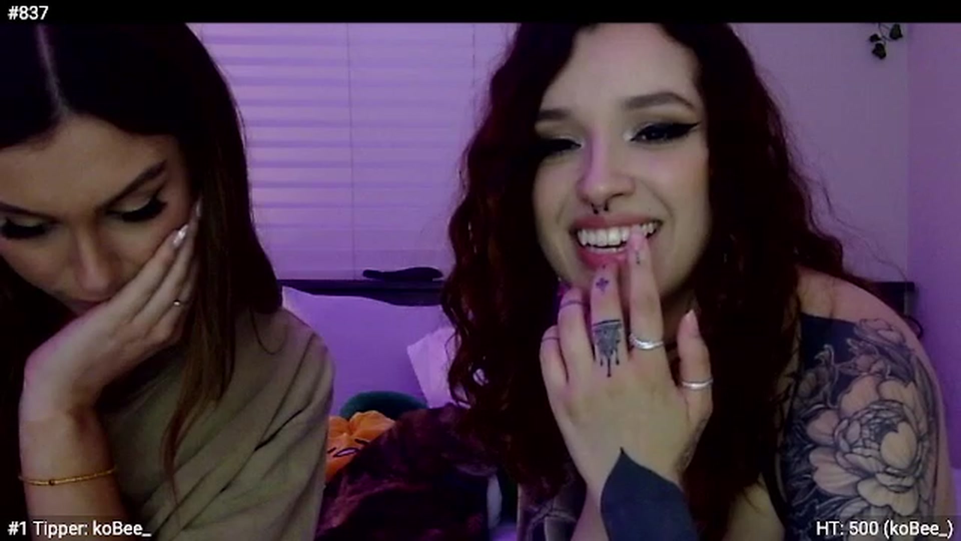 Gallery image thumbnail from GeminiJade69's myfreecams stream on, 06/06/2023, 08:08 image 19 of 20