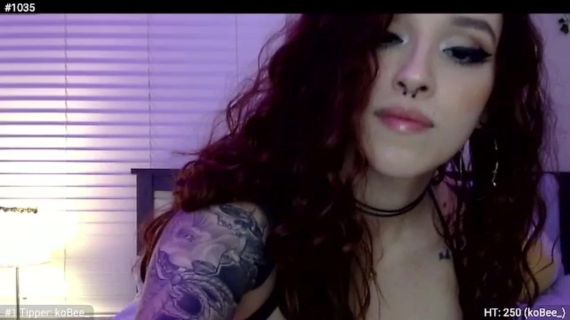 Gallery image thumbnail from GeminiJade69's myfreecams stream on, 06/06/2023, 08:08 image 10 of 20