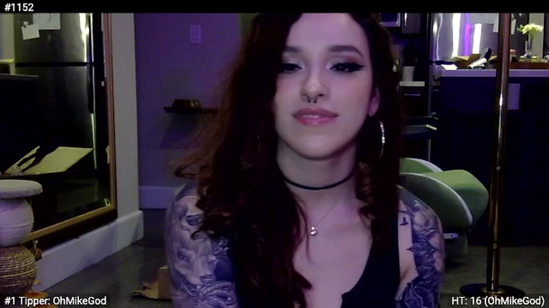 Gallery image thumbnail from GeminiJade69's myfreecams stream on, 06/08/2023, 08:03 image 1 of 20