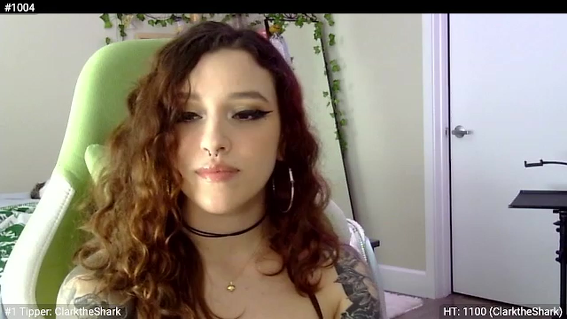 Gallery image thumbnail from GeminiJade69's myfreecams stream on, 06/09/2023, 01:10 image 15 of 20