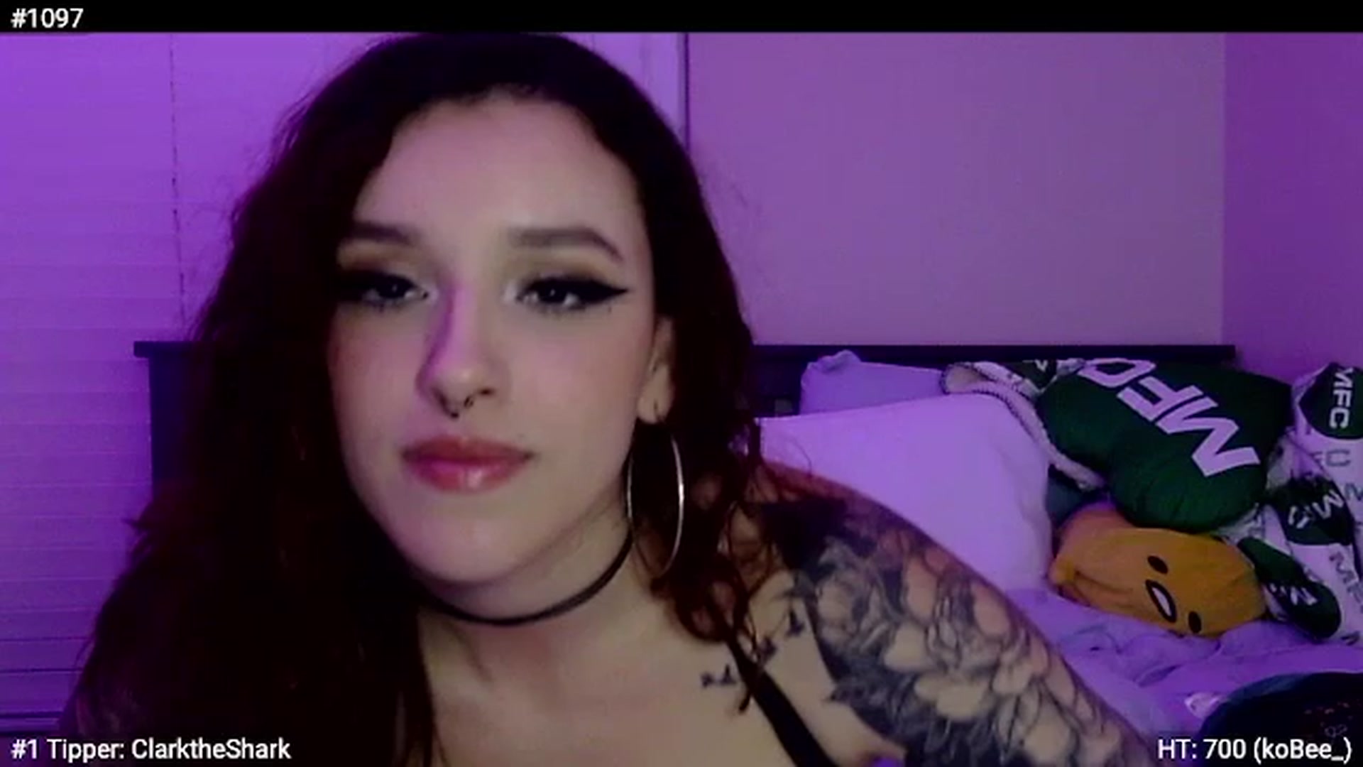Gallery image thumbnail from GeminiJade69's myfreecams stream on, 06/15/2023, 06:49 image 12 of 20