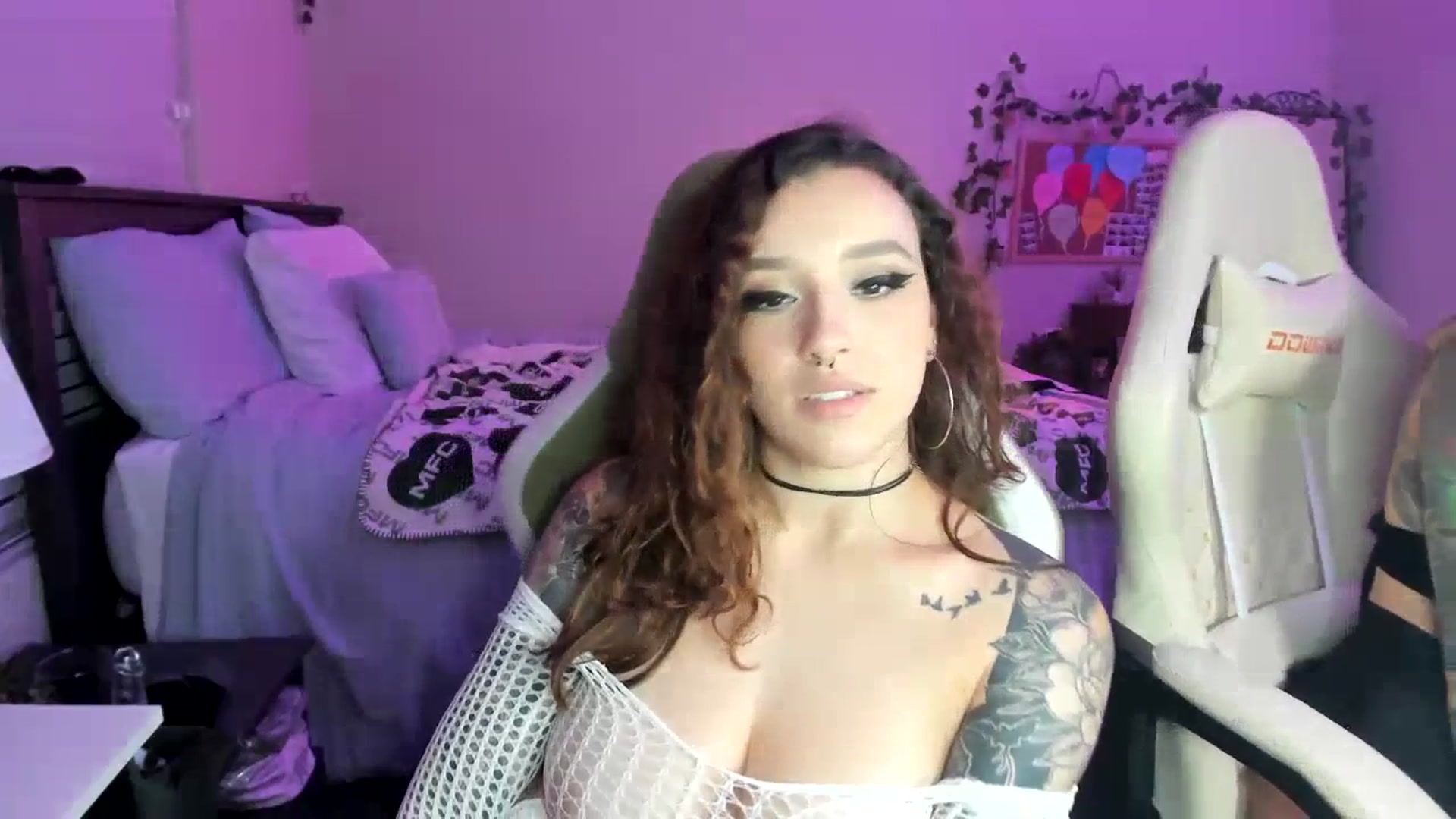 Gallery image thumbnail from GeminiJade69's myfreecams stream on, 07/02/2023, 06:28 image 13 of 20