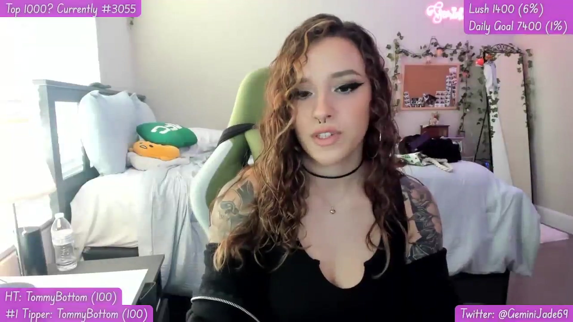 Gallery image thumbnail from GeminiJade69's myfreecams stream on, 08/03/2023, 03:32 image 3 of 20