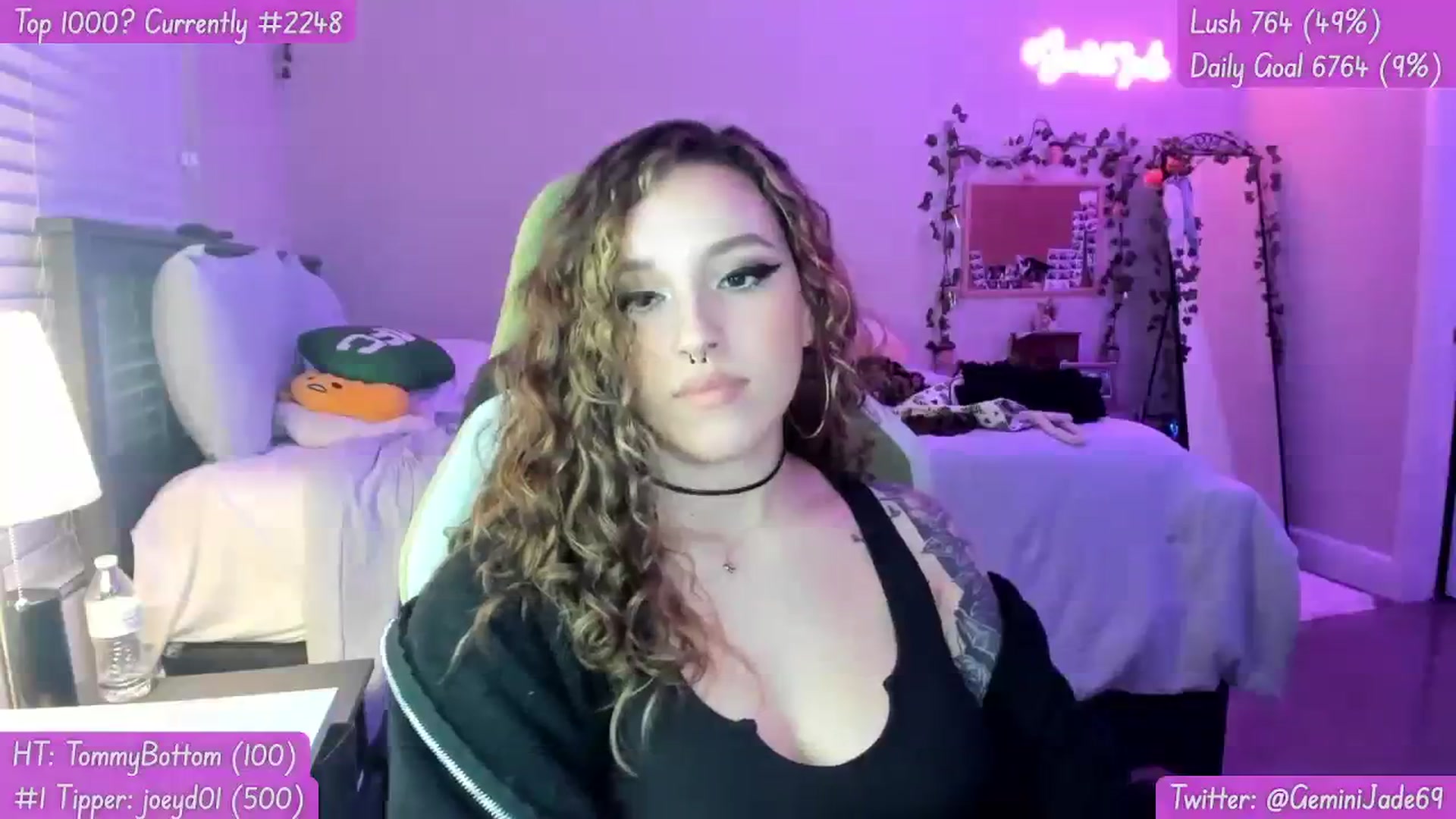 Gallery image thumbnail from GeminiJade69's myfreecams stream on, 08/03/2023, 03:32 image 17 of 20