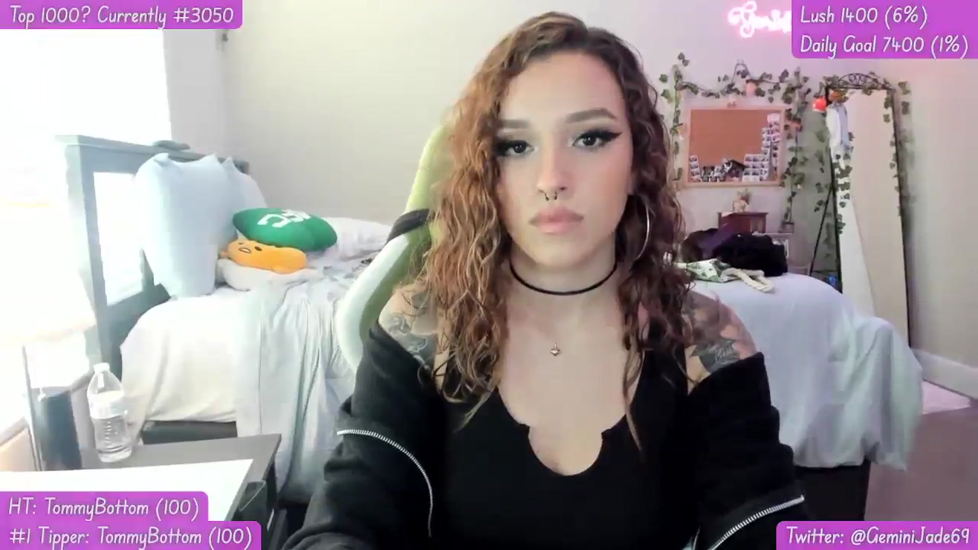 Gallery image thumbnail from GeminiJade69's myfreecams stream on, 08/03/2023, 03:32 image 2 of 20
