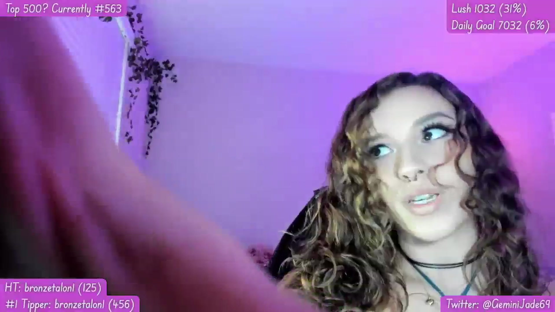 Gallery image thumbnail from GeminiJade69's myfreecams stream on, 08/04/2023, 04:36 image 2 of 20