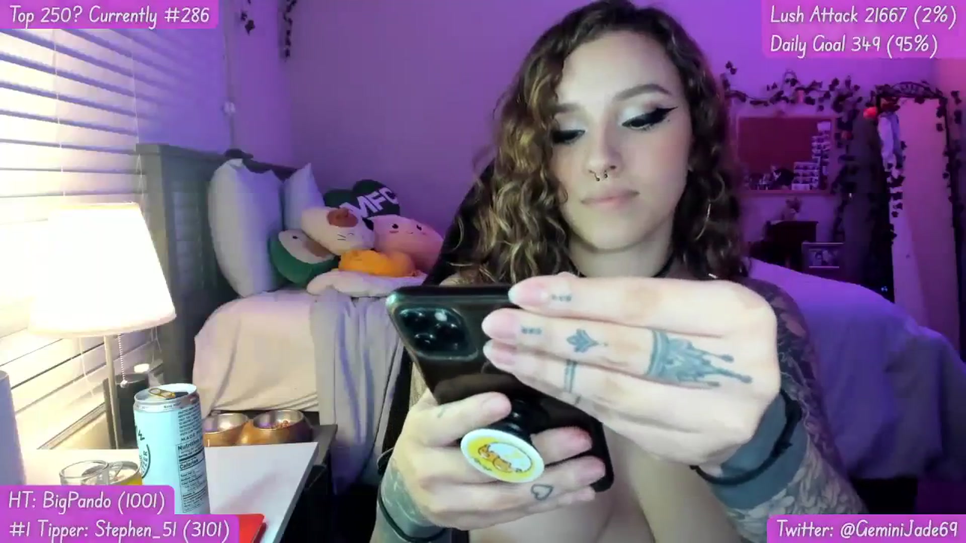 Gallery image thumbnail from GeminiJade69's myfreecams stream on, 08/04/2023, 06:44 image 11 of 20