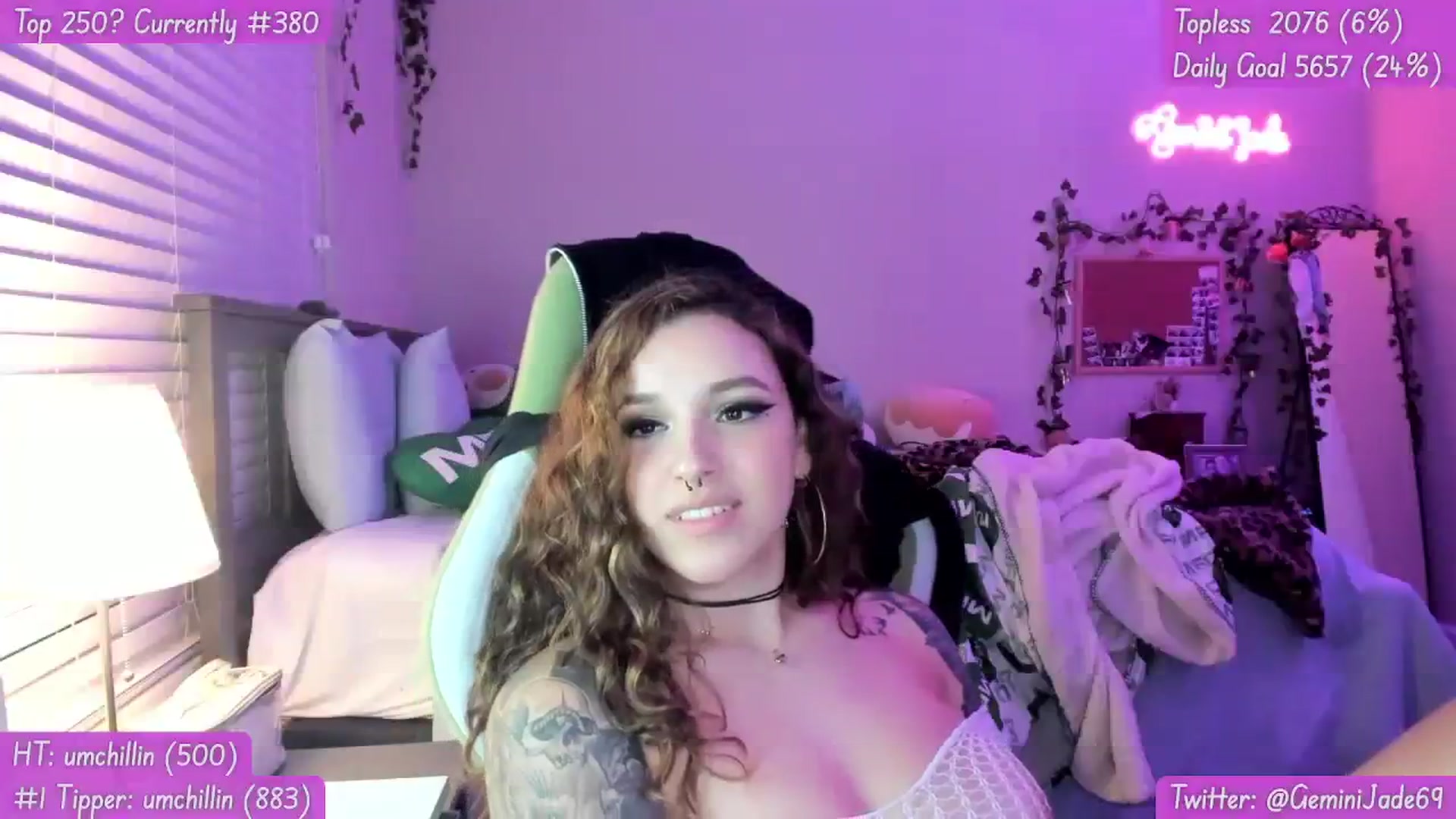 Gallery image thumbnail from GeminiJade69's myfreecams stream on, 08/07/2023, 06:41 image 16 of 20