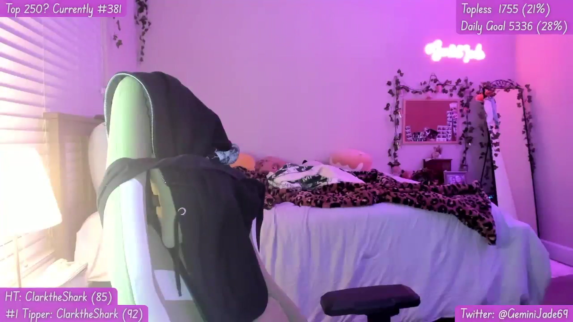 Gallery image thumbnail from GeminiJade69's myfreecams stream on, 08/07/2023, 07:43 image 18 of 20