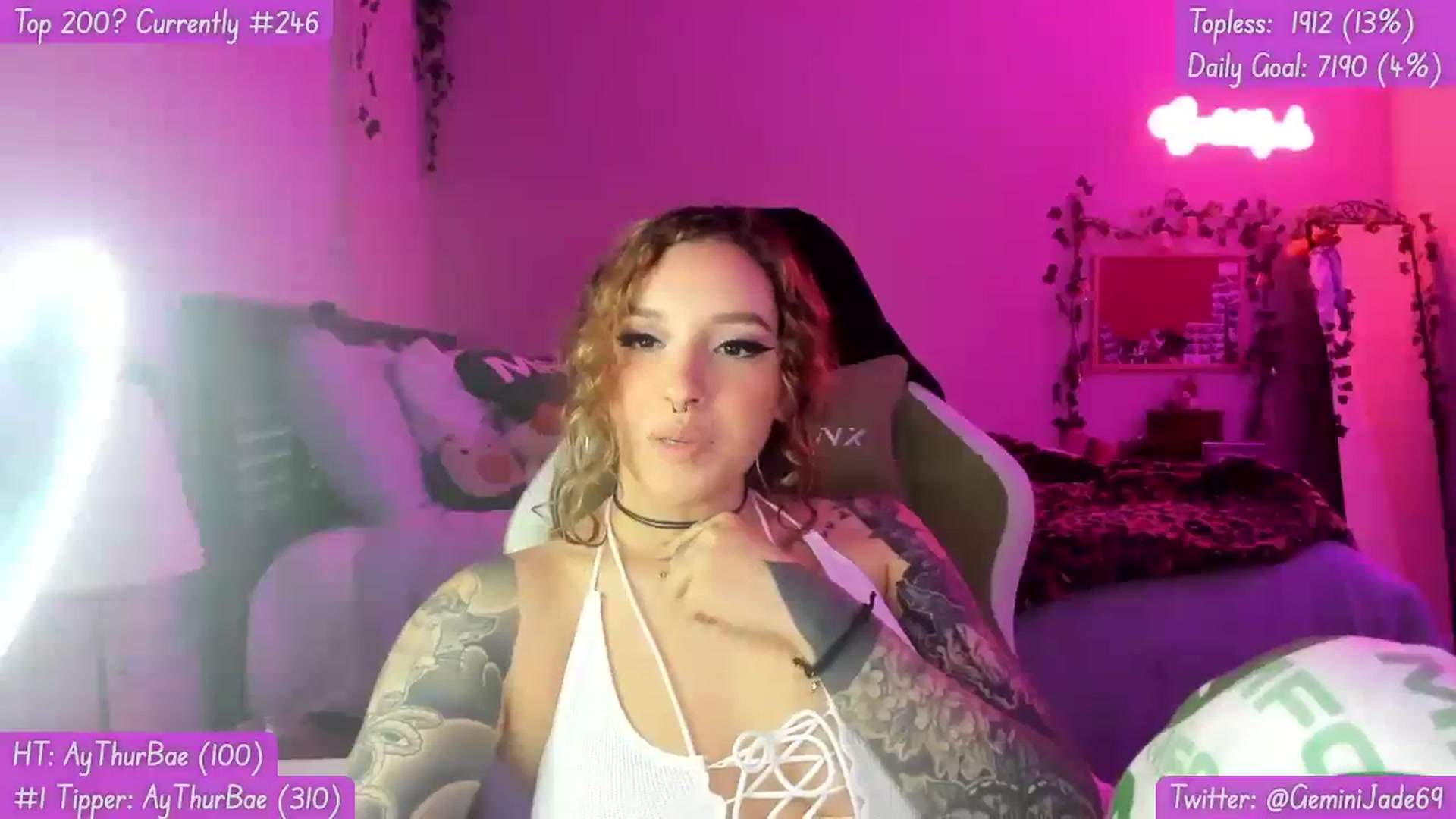 Gallery image thumbnail from GeminiJade69's myfreecams stream on, 08/10/2023, 03:12 image 7 of 20
