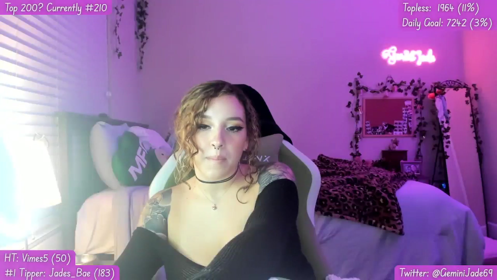 Gallery image thumbnail from GeminiJade69's myfreecams stream on, 08/11/2023, 05:24 image 9 of 20