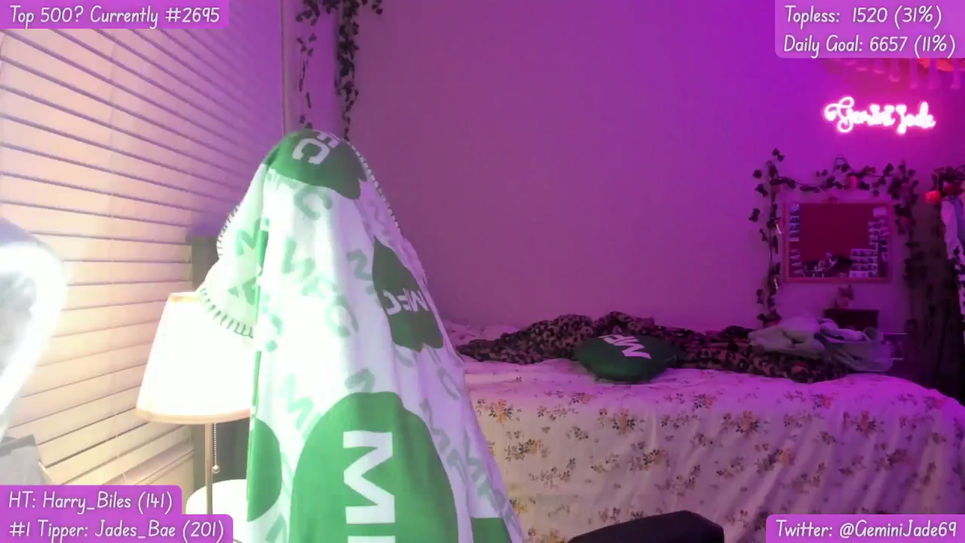 Gallery image thumbnail from GeminiJade69's myfreecams stream on, 09/15/2023, 05:52 image 7 of 20