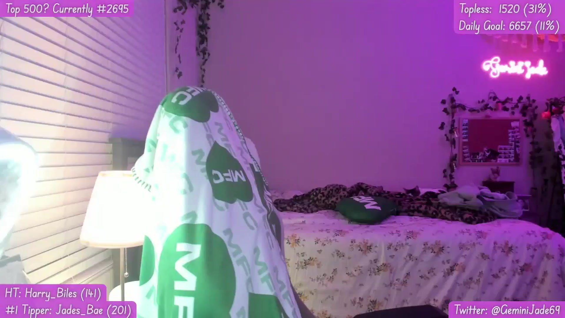 Gallery image thumbnail from GeminiJade69's myfreecams stream on, 09/15/2023, 05:52 image 6 of 20