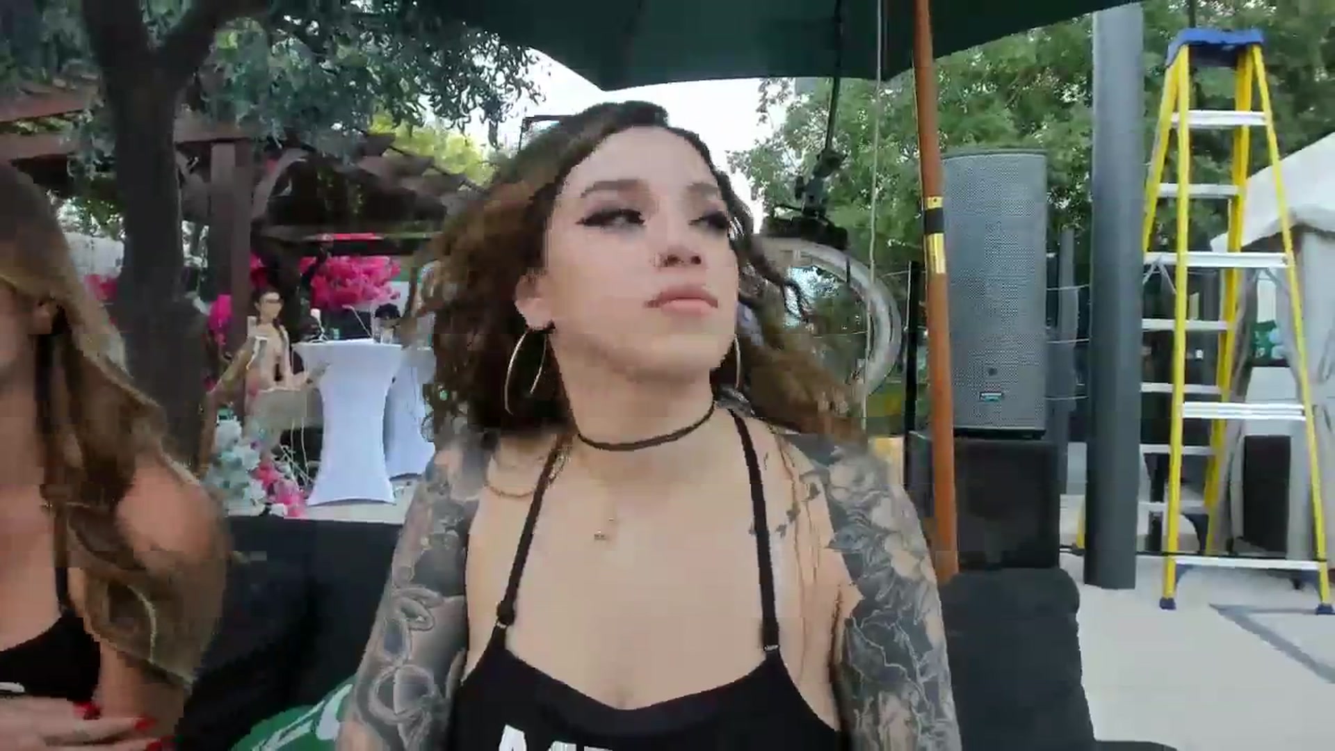 Gallery image thumbnail from GeminiJade69's myfreecams stream on, 10/11/2023, 24:50 image 17 of 20