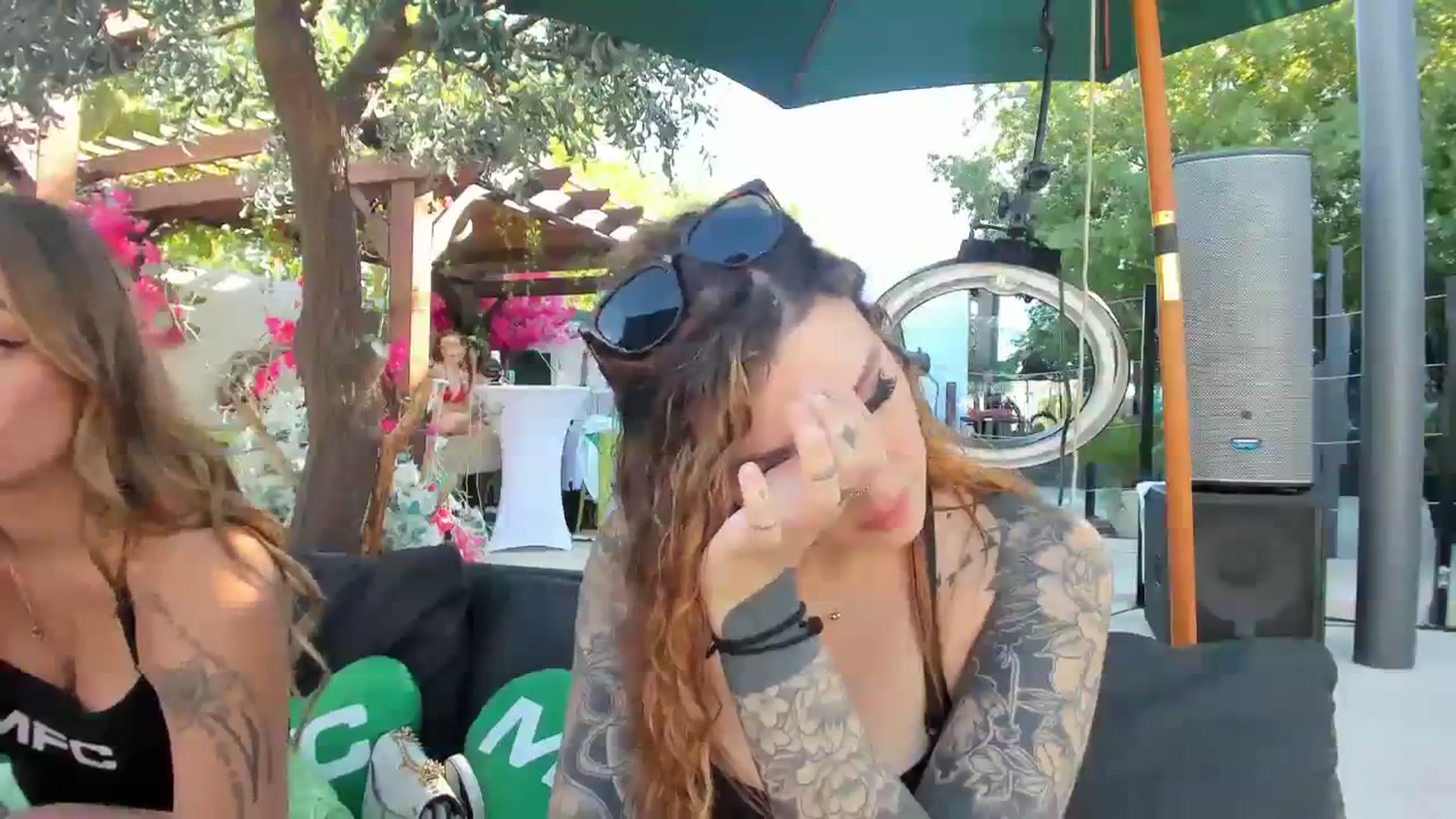 Gallery image thumbnail from GeminiJade69's myfreecams stream on, 10/11/2023, 24:50 image 2 of 20