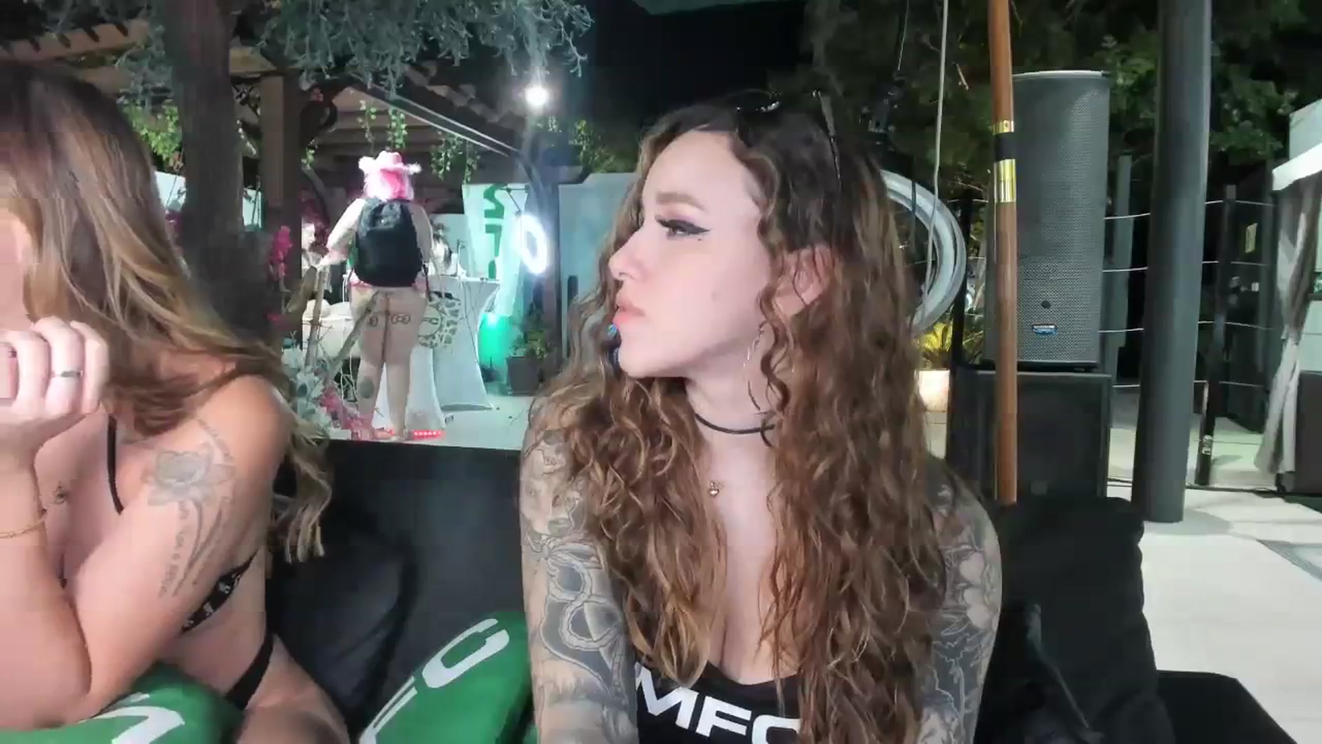 Gallery image thumbnail from GeminiJade69's myfreecams stream on, 10/11/2023, 03:35 image 9 of 20
