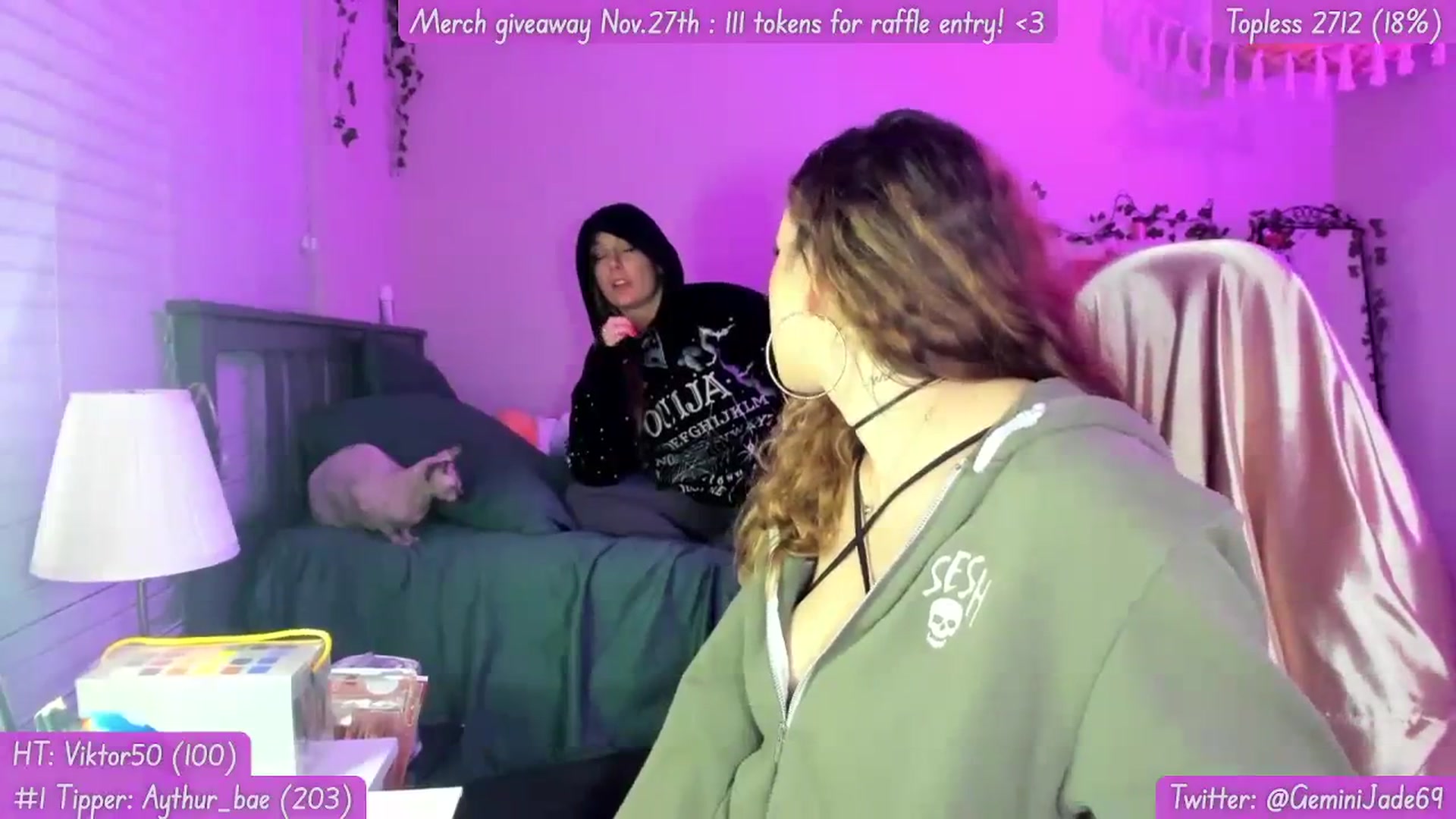 Gallery image thumbnail from GeminiJade69's myfreecams stream on, 10/26/2023, 06:54 image 9 of 20