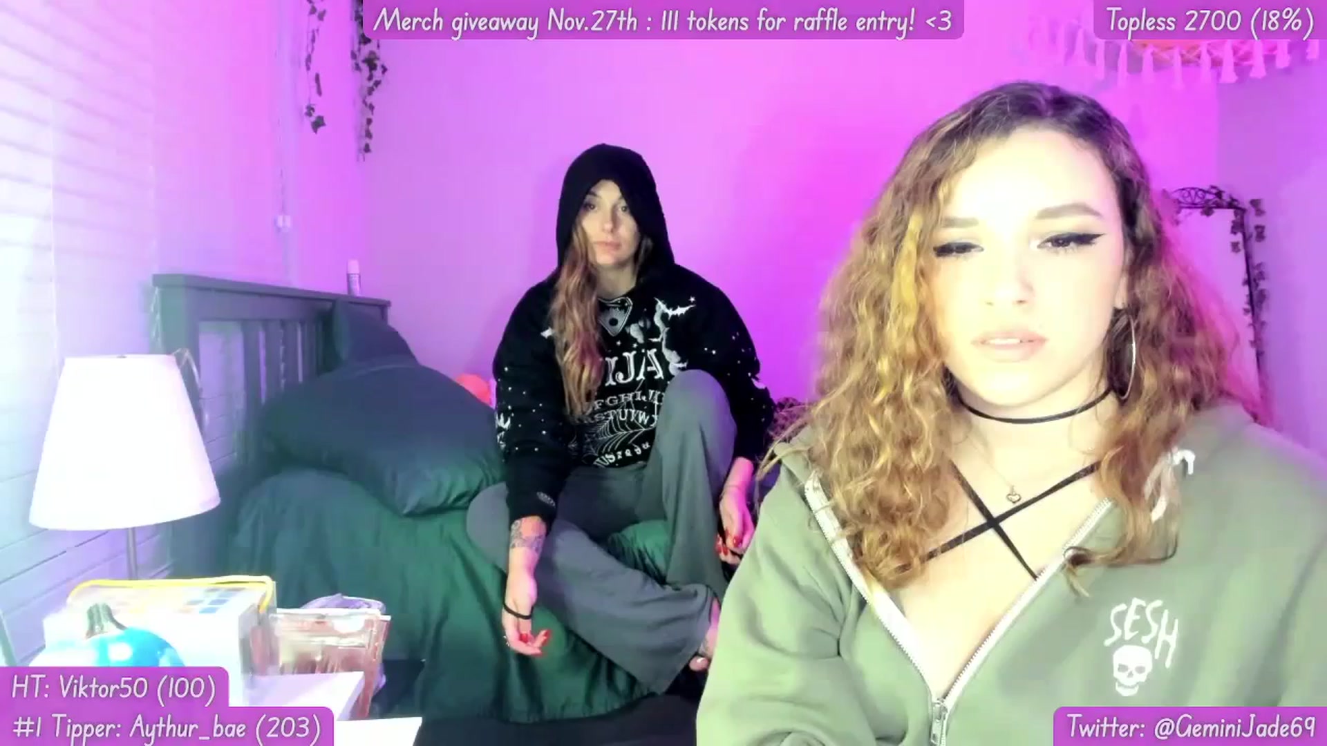 Gallery image thumbnail from GeminiJade69's myfreecams stream on, 10/26/2023, 06:54 image 11 of 20